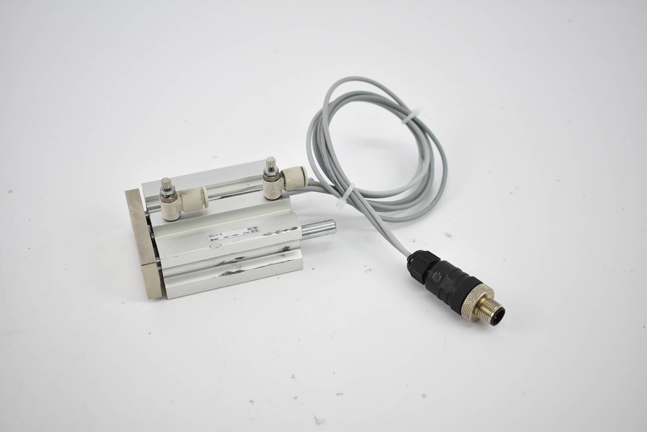 SMC Kurzhubzylinder max. 1.0MPa MGQL16-40
