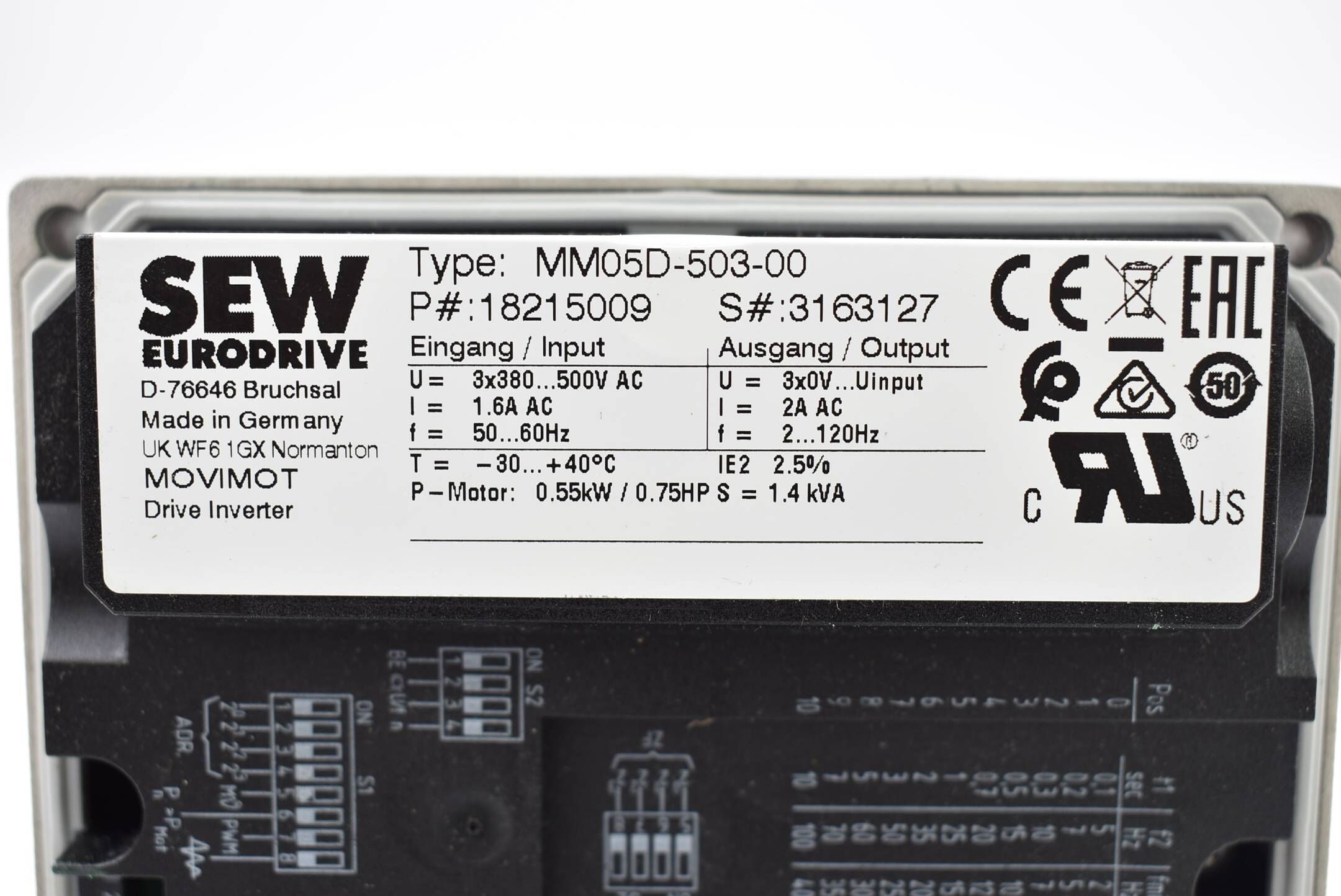 SEW movimot Frequenzumrichter 1,6A 50/60Hz 0,55kW MM05D-503-00 ( 18215009 )