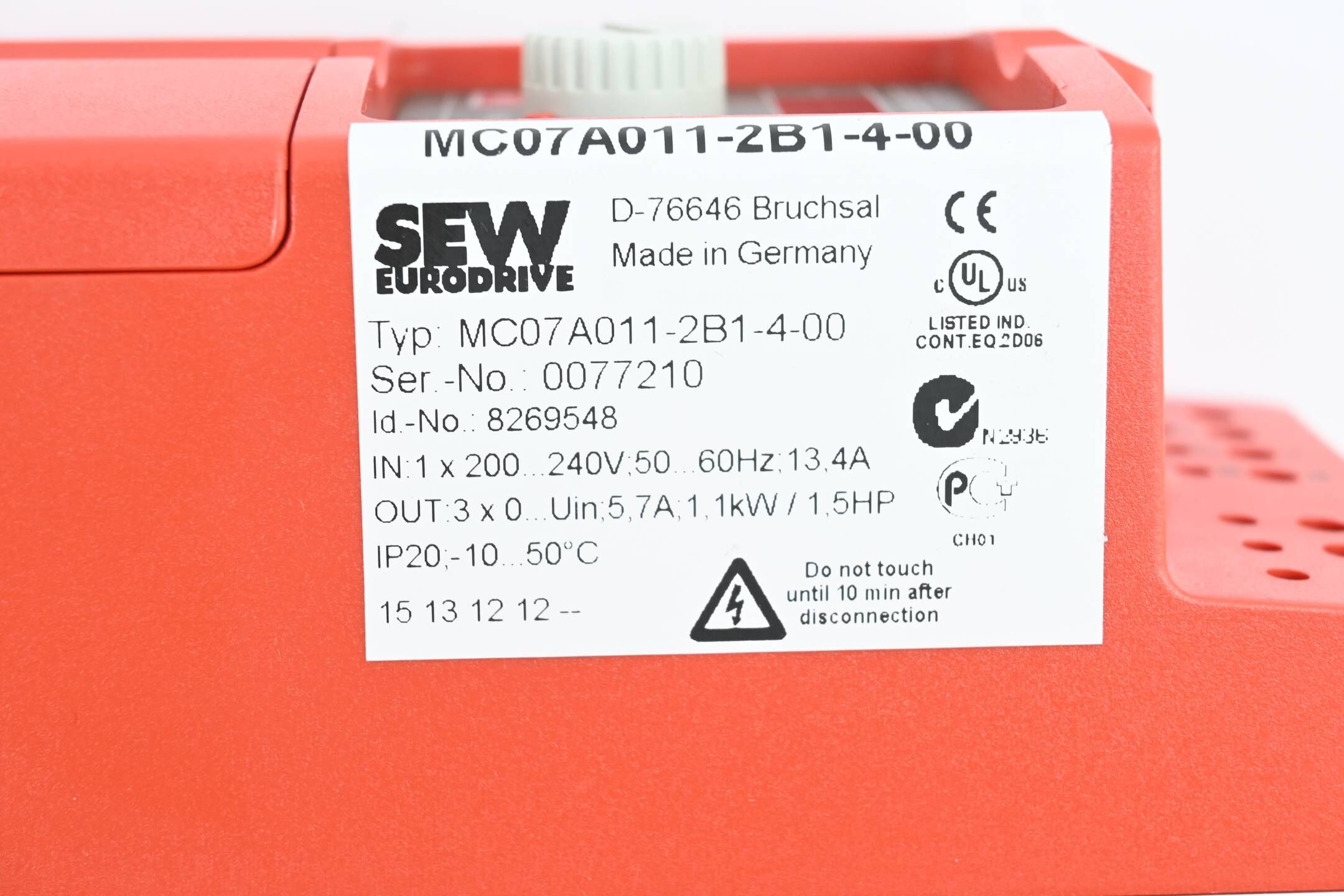 SEW Eurodrive Movitrac Frequenzumrichter MC07A011-2B1-4-00 ( 8269548 )