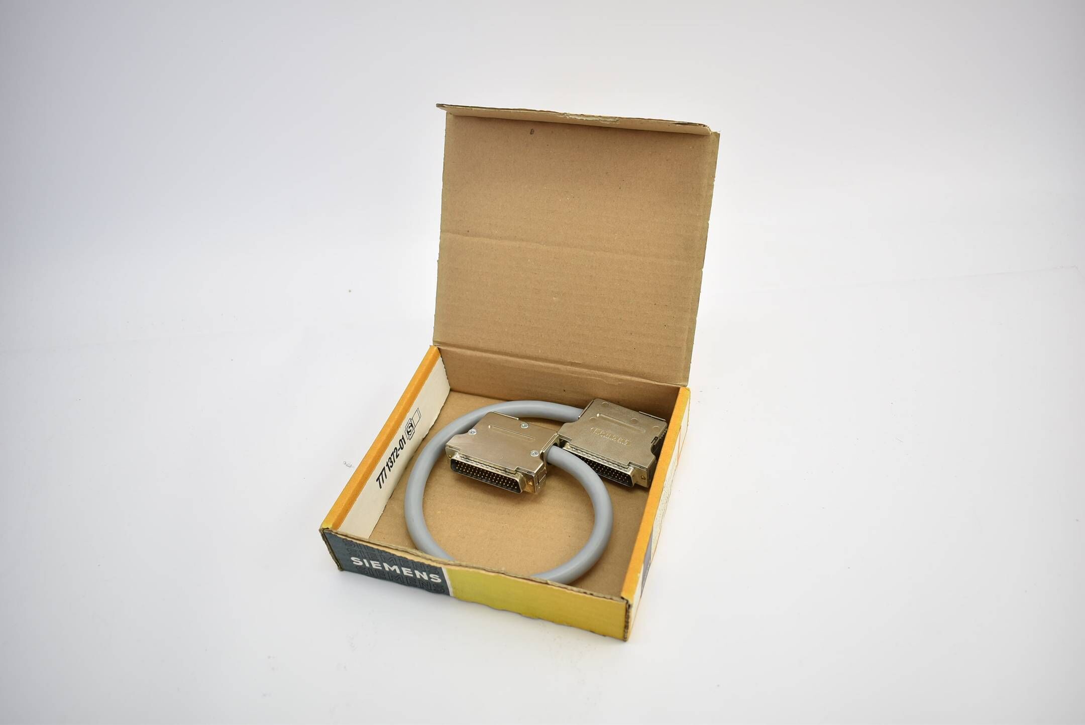 Siemens simatic S5 Verbindungskabel 6ES5 705-0AF00 ( 6ES5705-0AF00 )