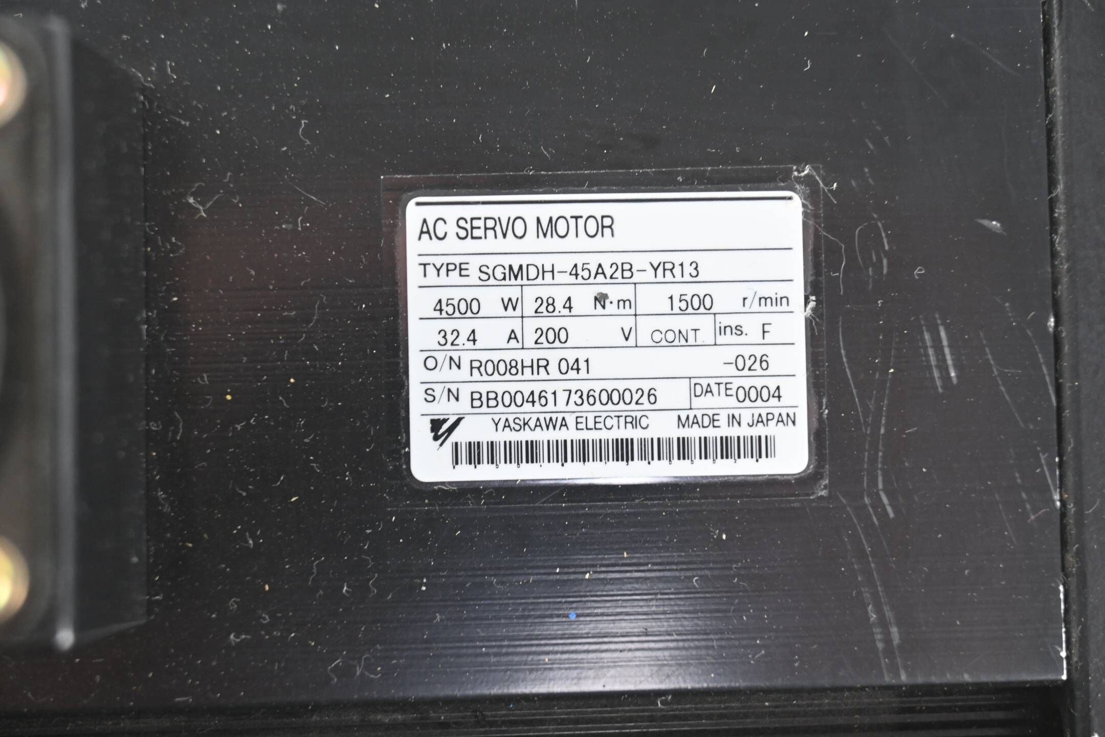 Yaskawa AC Servomotor SGMDH-45A2B-YR13 inkl. Drehgeber UTSAE-B17BB