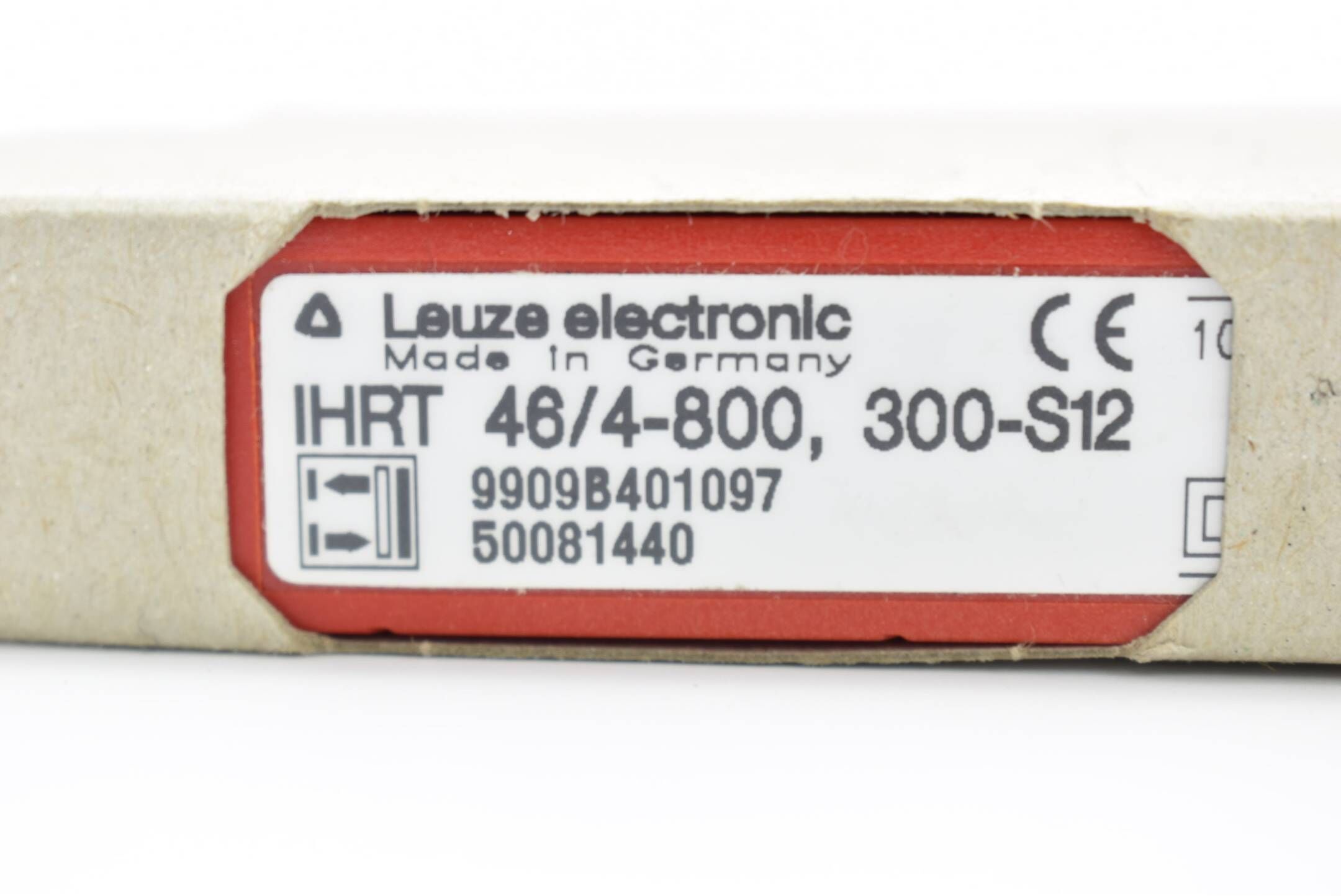 Leuze electronic Reflexionslichttaster HRT 46/4-800, 300-S12 ( 50081440 )