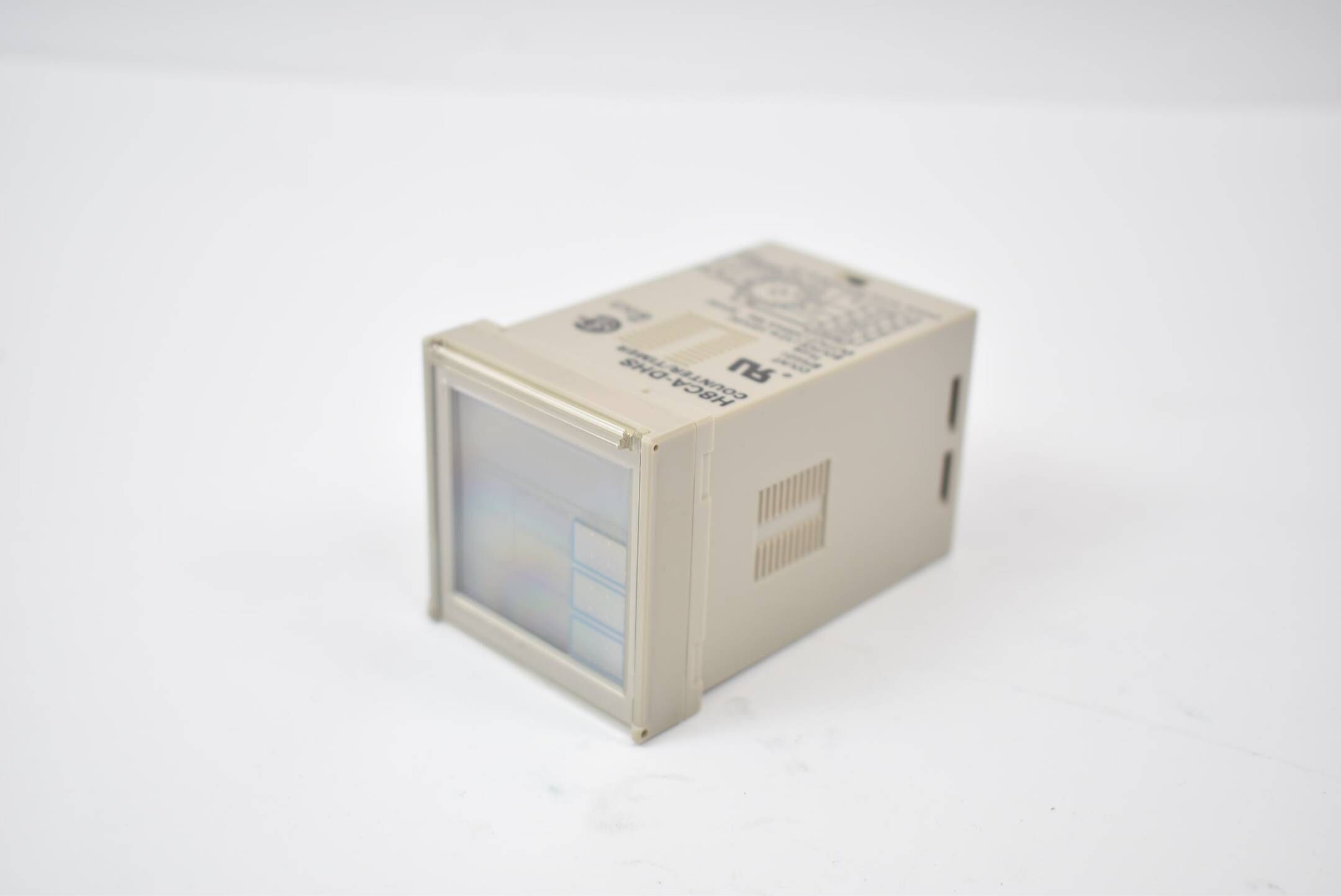 Omron Counter/Timer H8CA-DHS Count 999999 Time 9999.99s to 99999.9h 12 to 120VDC