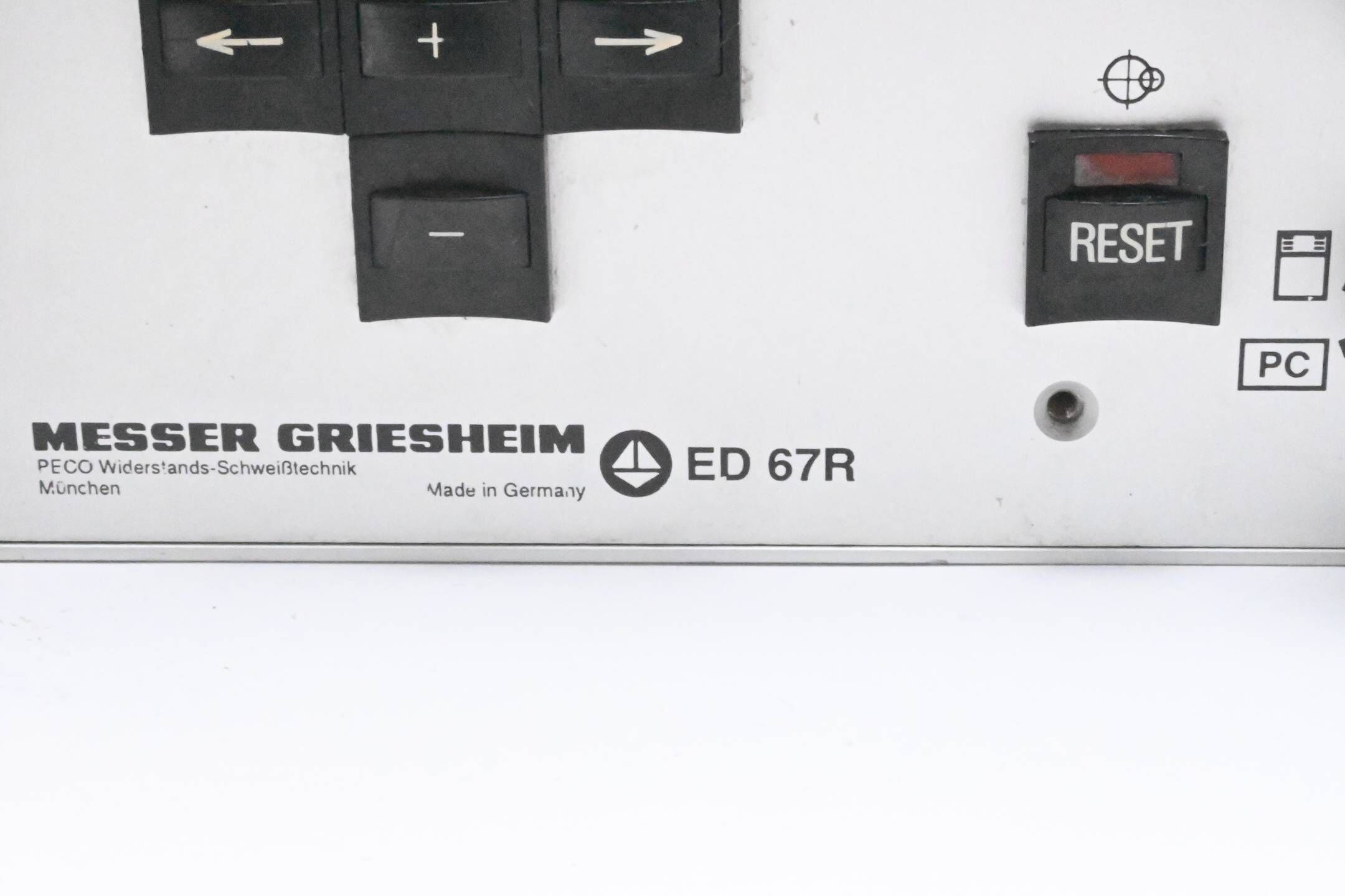 Messer Griesheim Schweißsteuerung ER35A19-INT ( EP52 + EA19 + ED67R + EN14 )