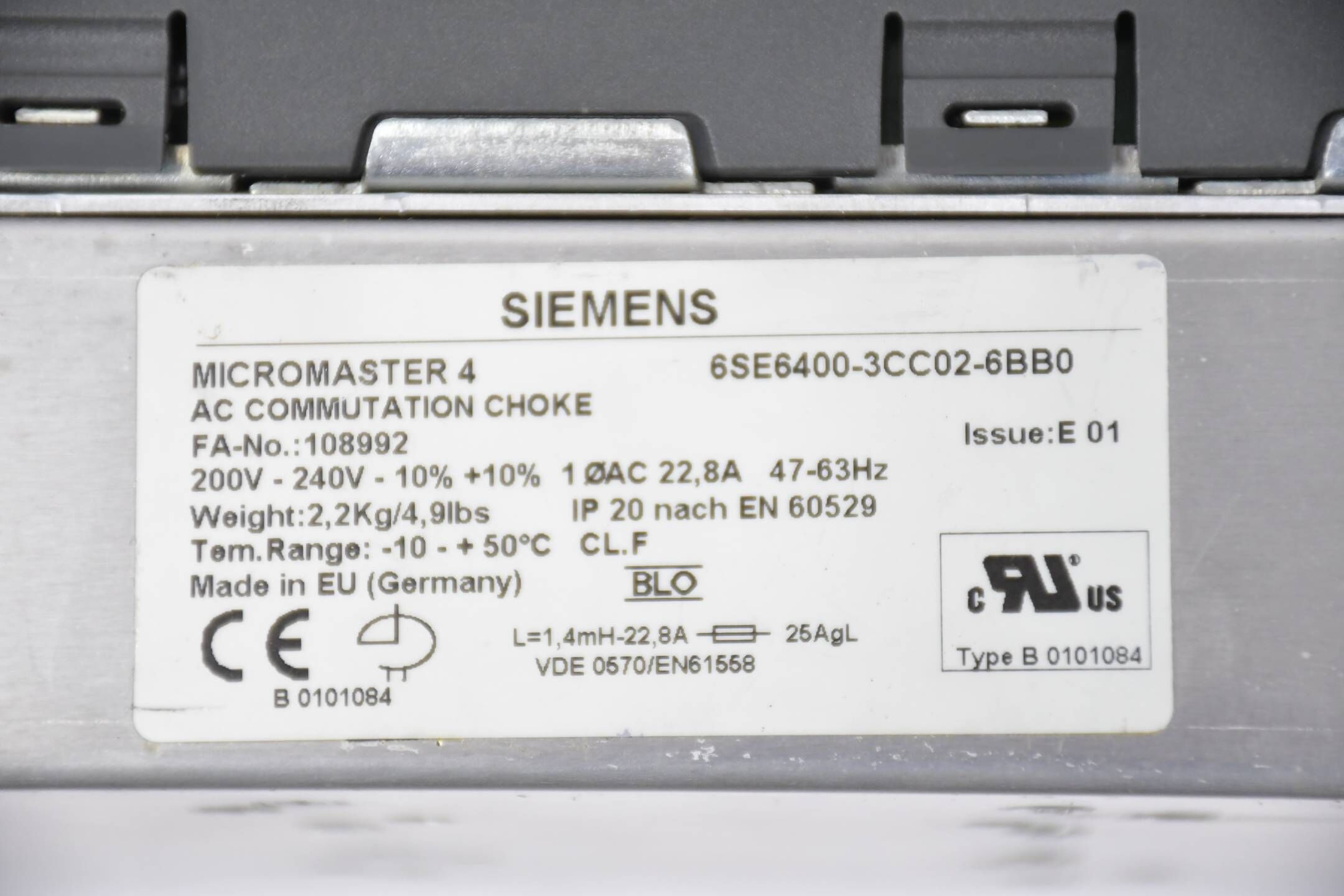 Siemens Micromaster 6SE6440-2AB21-1BA0 Inkl. 6SE6 400-3CC02-6BB0 Ver. A06/1.17