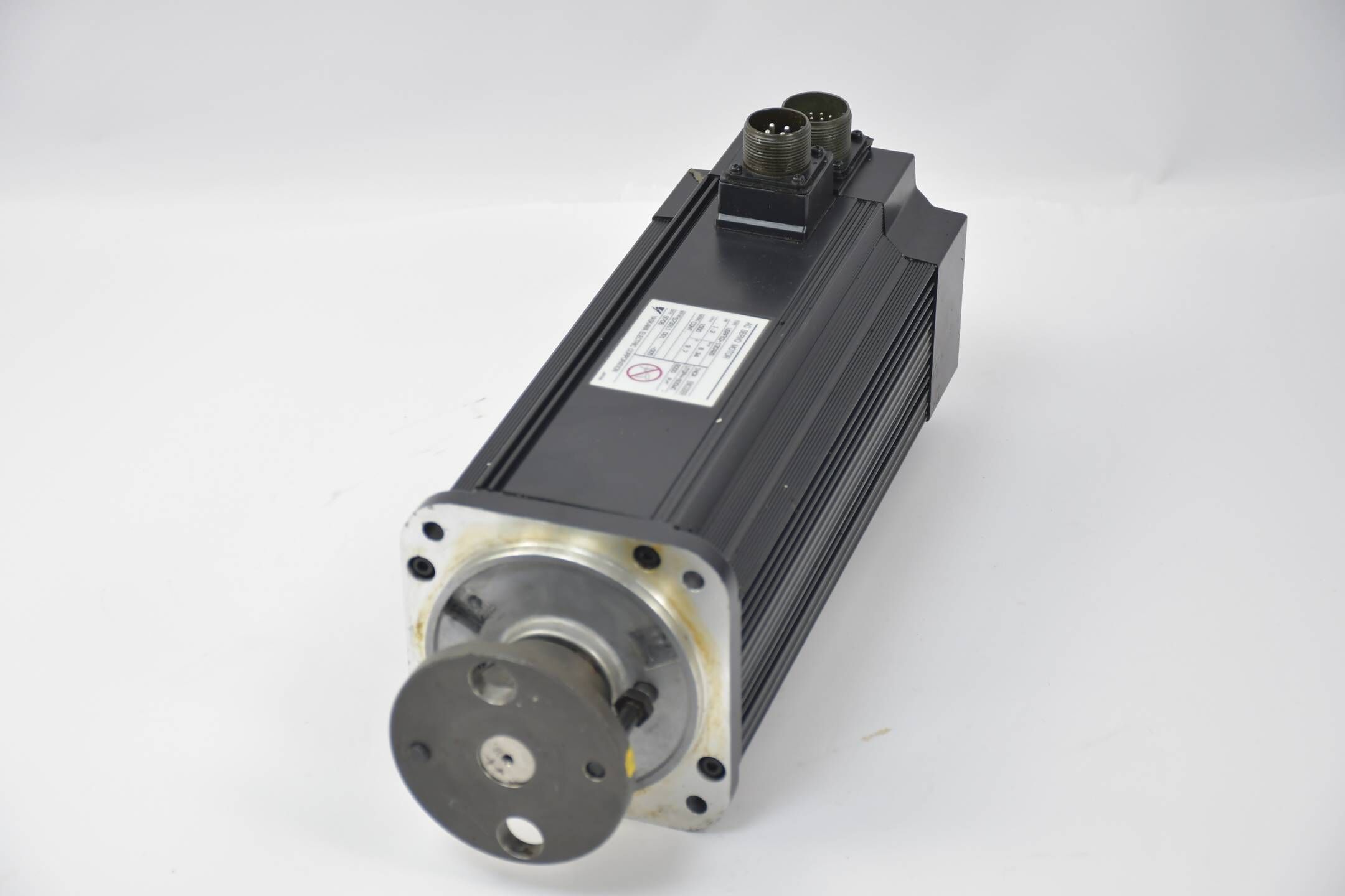 Yaskawa AC Servomotor USAFED-13CA2S
