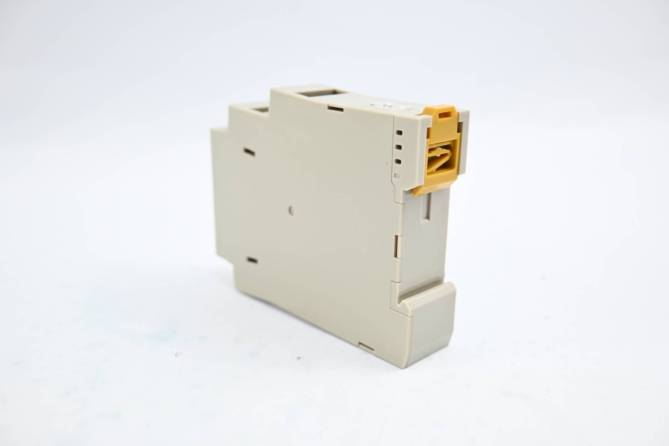 Omron Timer 0.1s-12s 200-230VAC ( H3DE-H(S) )