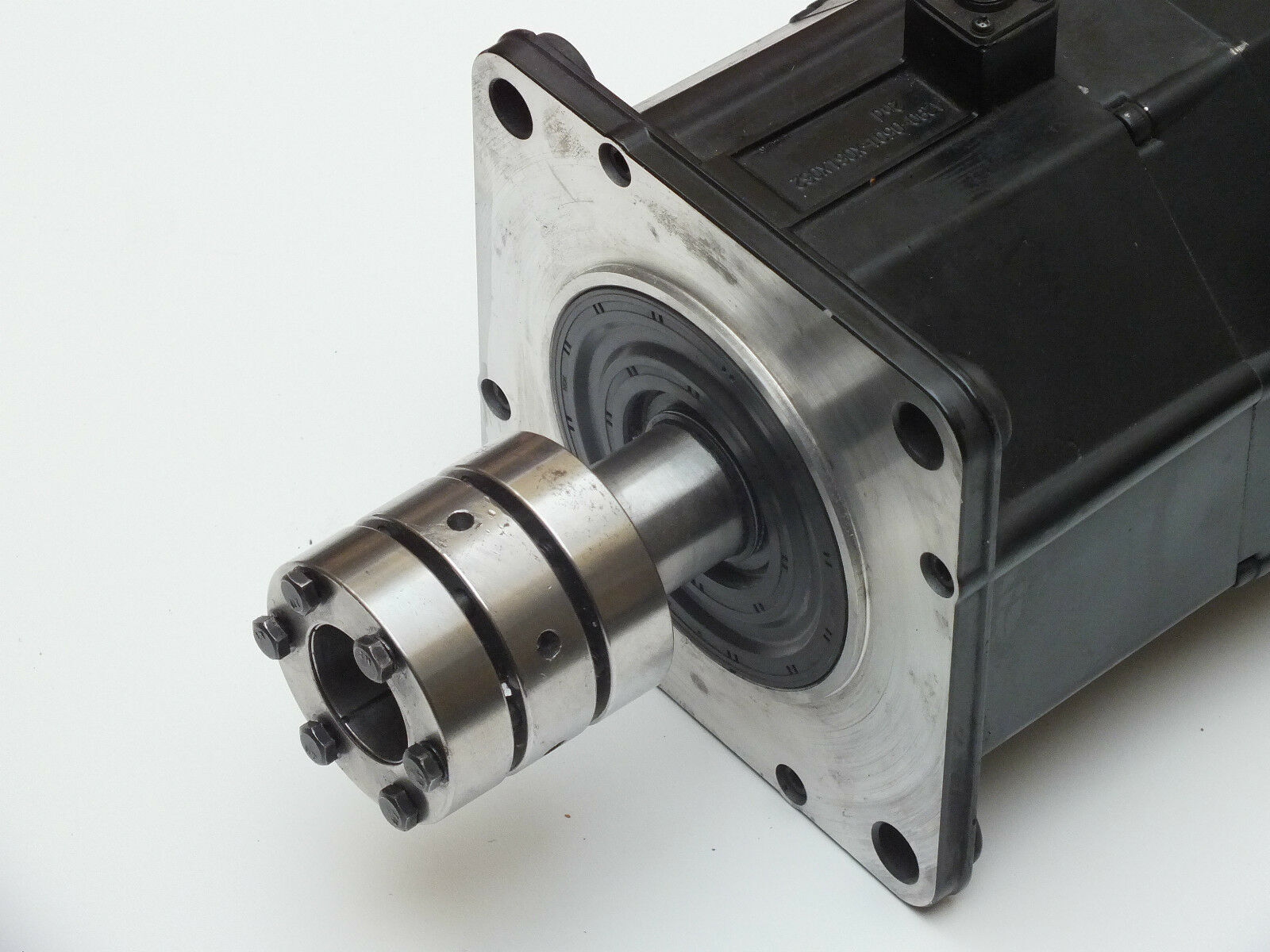 Fanuc ac servo motor model 20S Typ: A06B-0502-B203