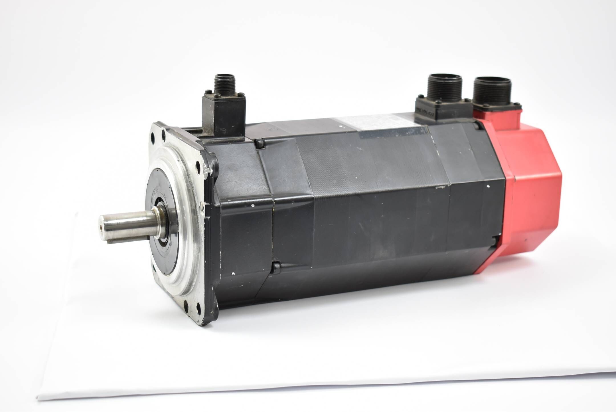 Fanuc AC Servo Motor A06B-0128-B675#7000 
