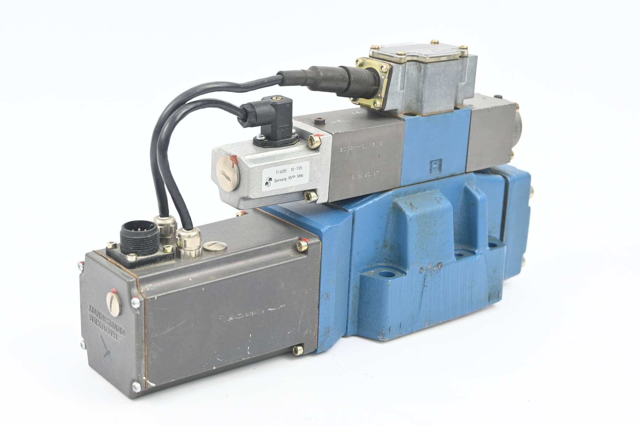 Rexroth 4WRTE 16 E125L-32/6BG24EZ31/M + 4WRTE 10/16/25-32/M inkl. 4WRTE 16-31/.