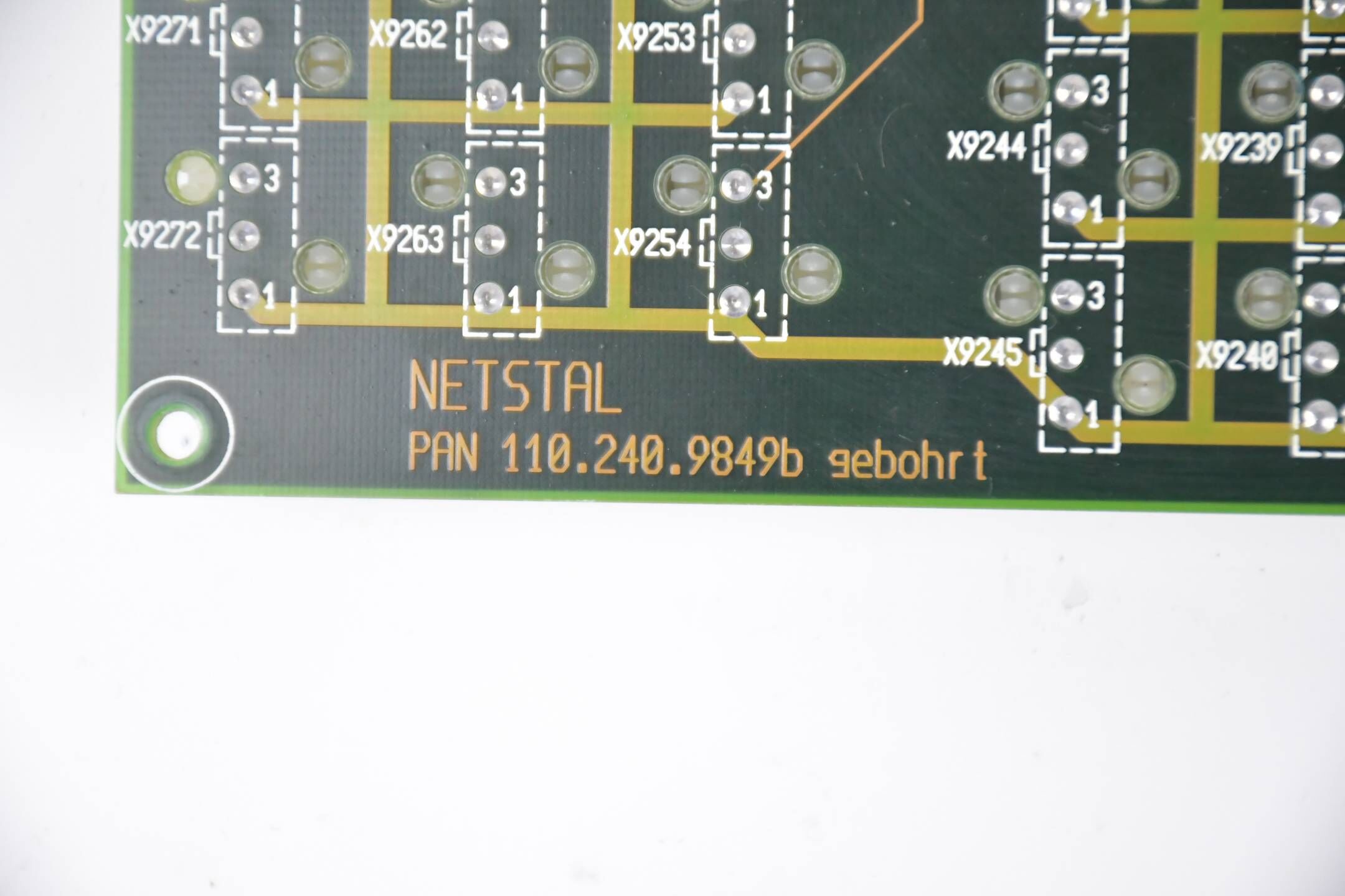Netstal Systemkarte PAN 110.240.9050d komplett ( PAN 110.240.9849b gebohrt ) 