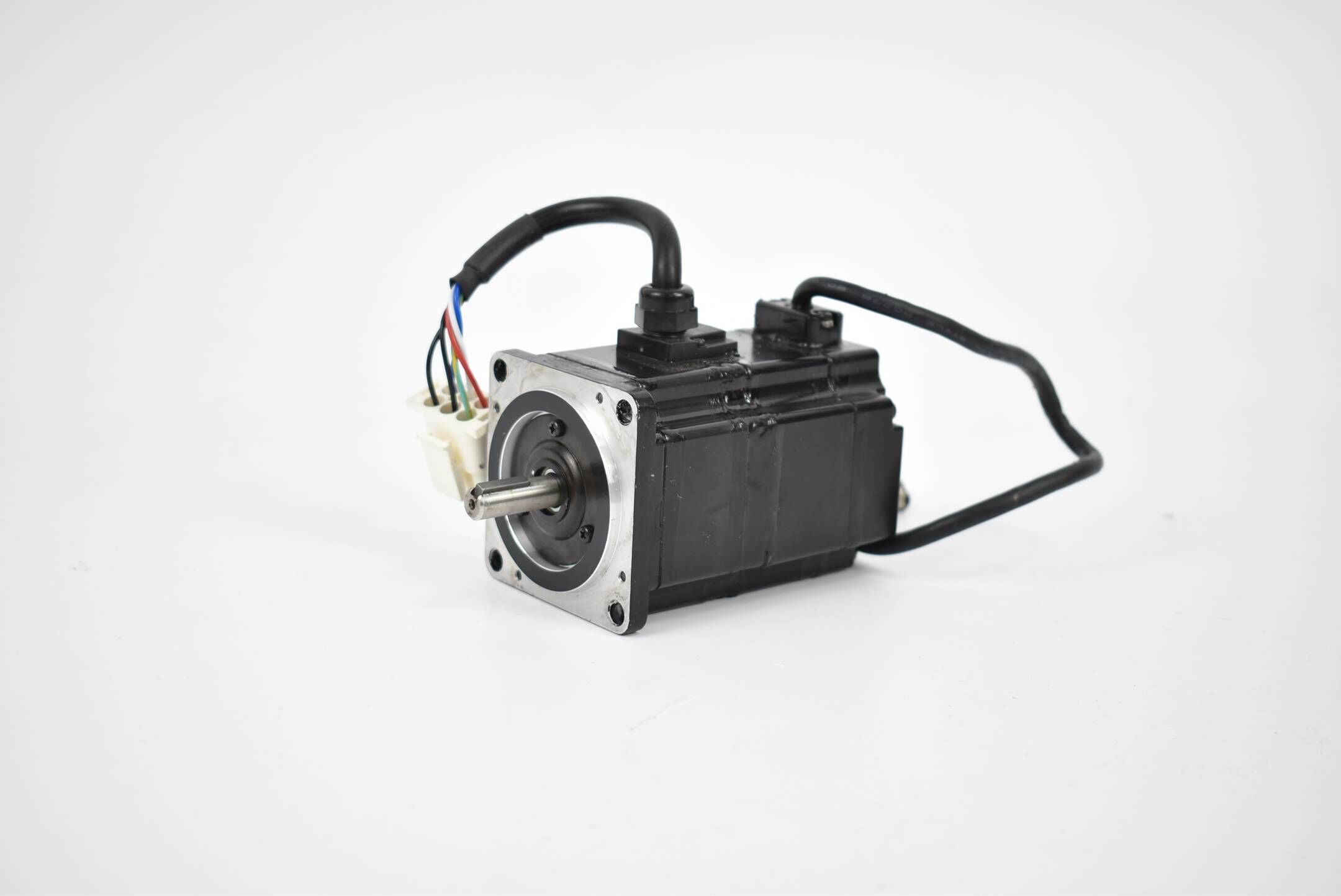 Yaskawa AC Servo Motor 100W 200V 0,89A 0,318Nm 3000r/min SGMPH-01A1E4C