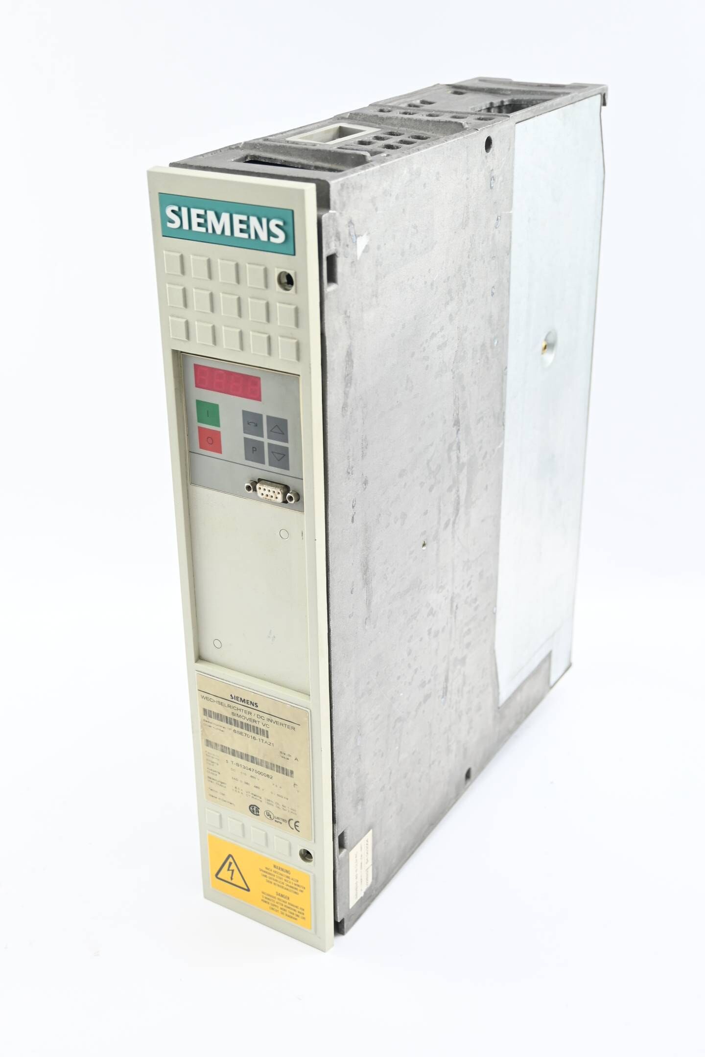 Siemens Simovert VC Wechselrichter 6SE7016-1TA21 ( 6SE7 016-1TA21 )Ver. A