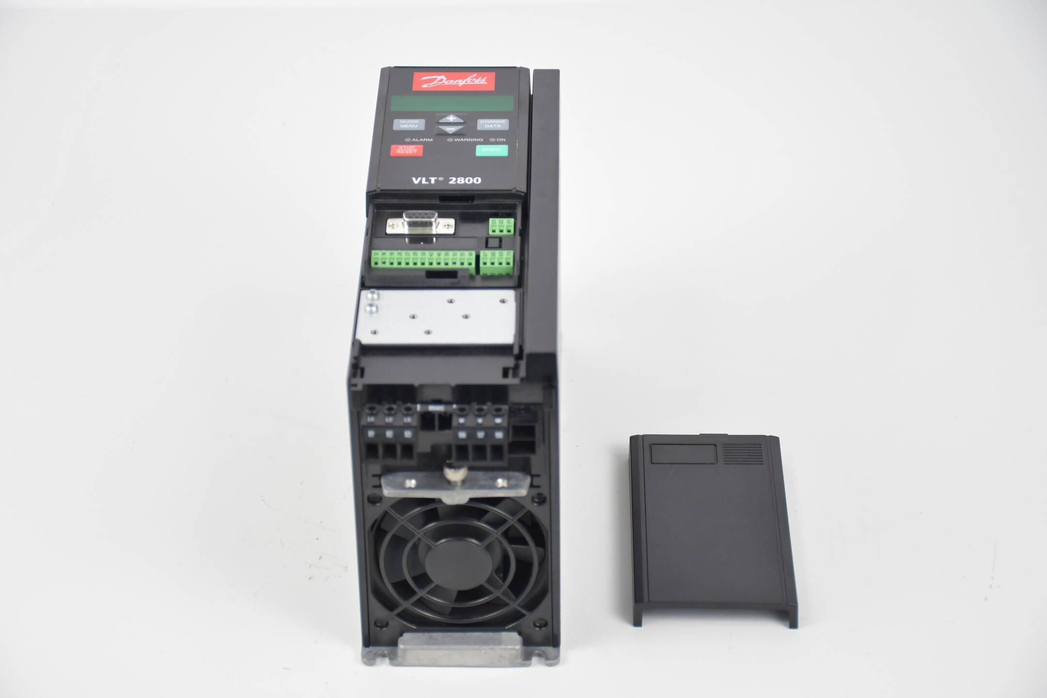 Danfoss VLT 2800 Frequenzumrichter VLT2822PT4B20STR1DBF00A00C0 ( 195N1051 )