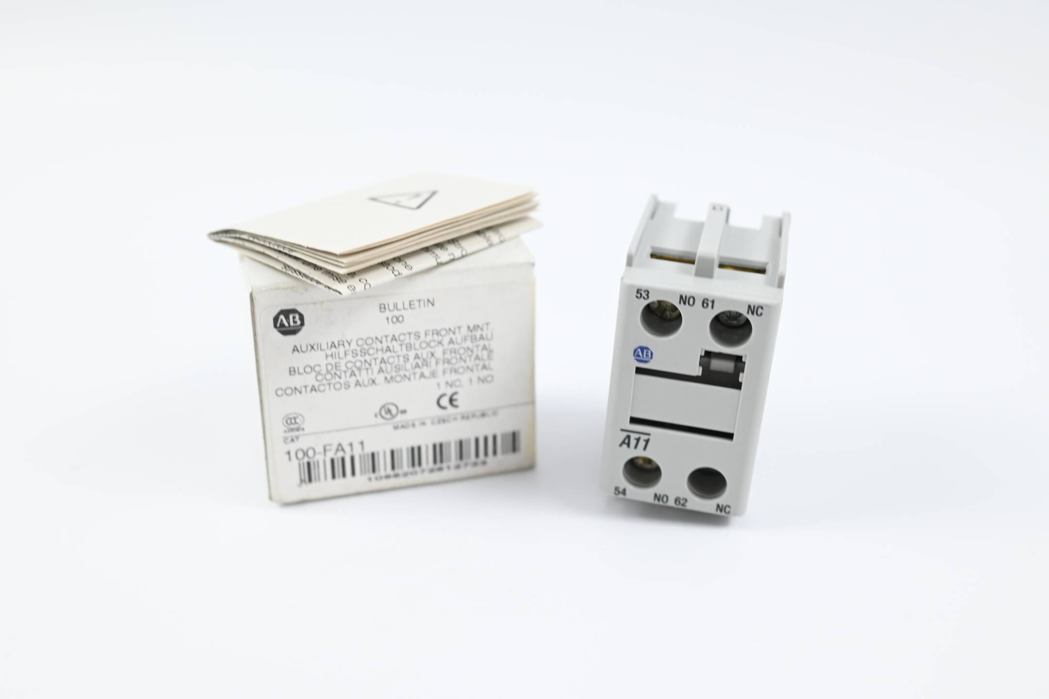 Allen-Bradley Hilfsschalterblock Aufbau 100-FA11