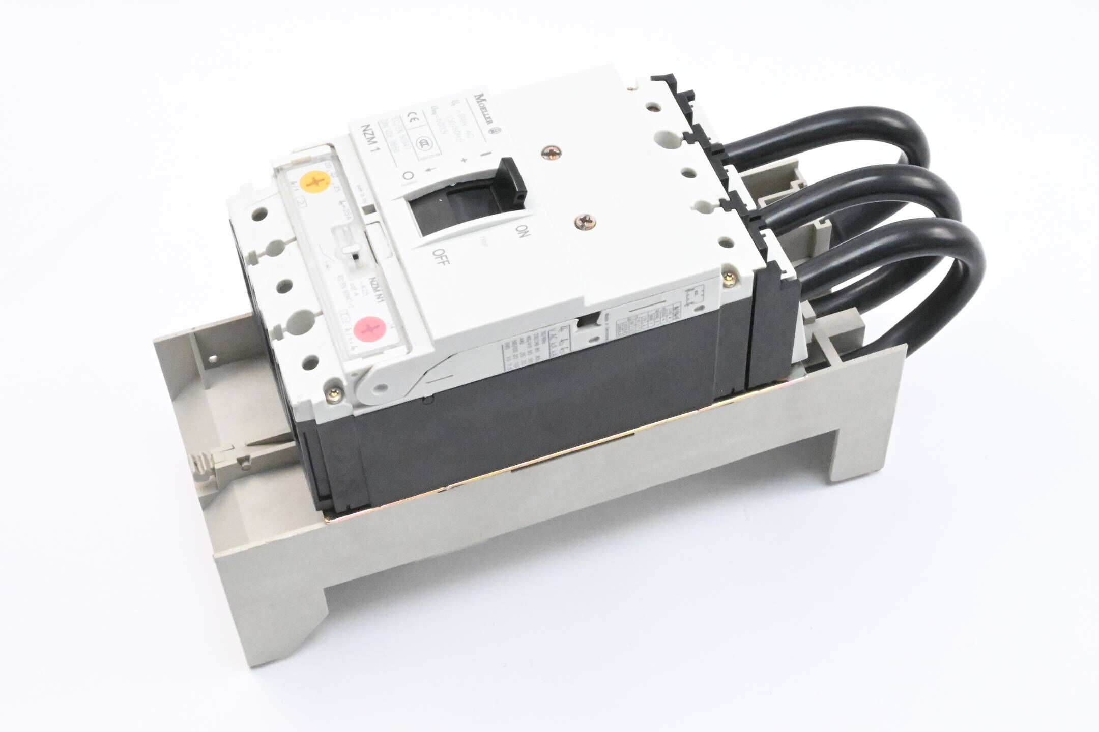 Moeller Leistungsschalter NZM 1 inkl. NZM N1-A25 + AD100/10