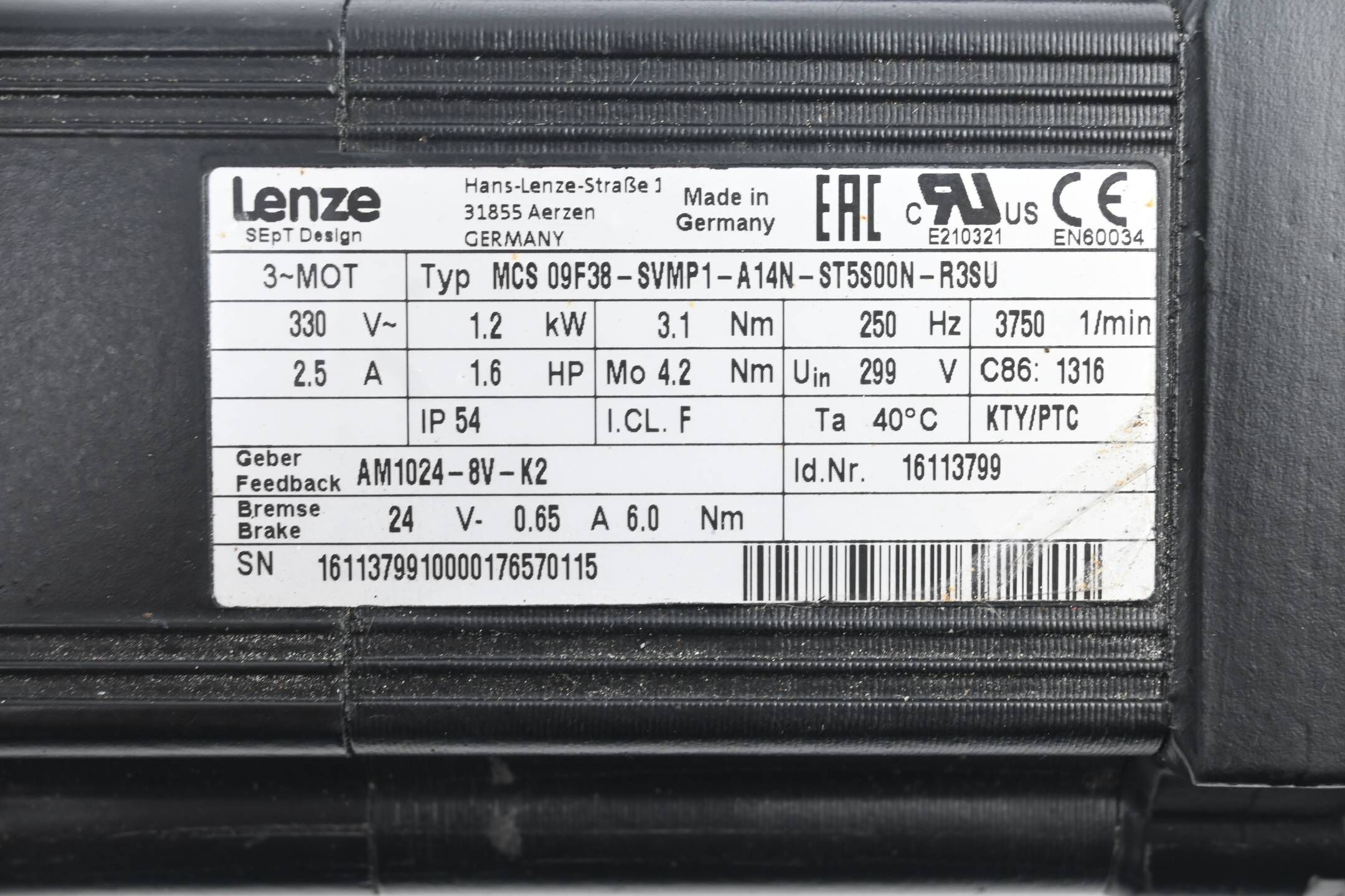 Lenze 3~ Motor MCS 09F38-SVMP1-A14N-ST5S00N-R3SU inkl. Getriebe G50BB111MGBR2N4C