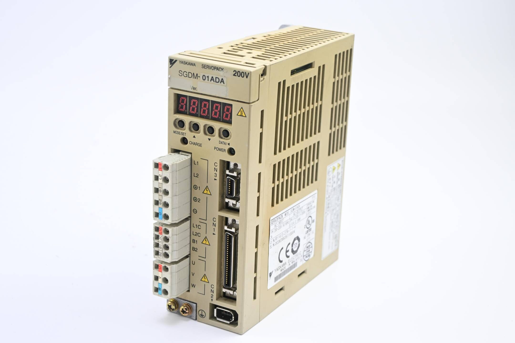 Yaskawa AC-Servoverstärker SGDM-01ADA