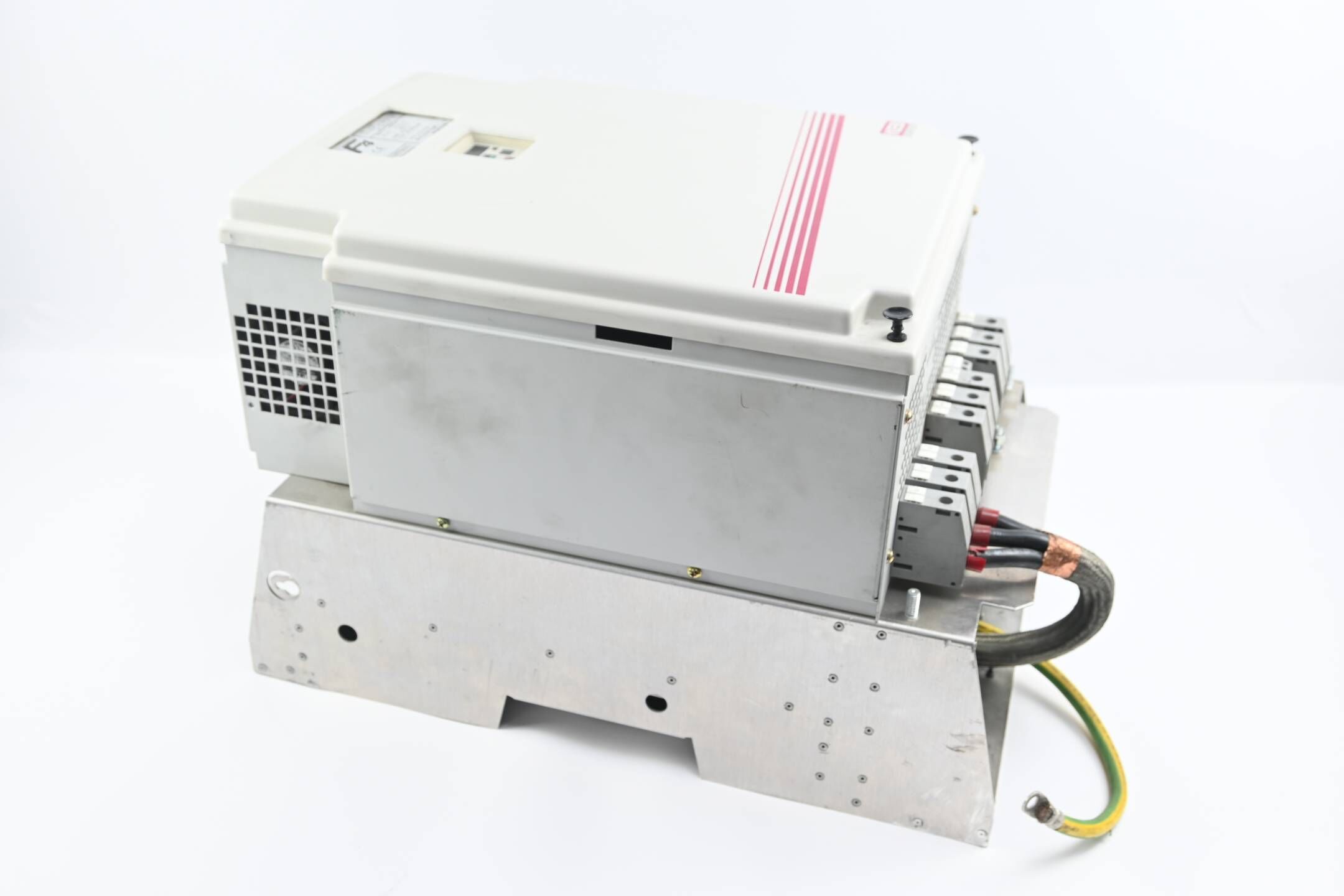 KEB Combivert F4 Frequenzumrichter 21.F4.F1R-4R01/ ( 21F4F1R-4R01 )