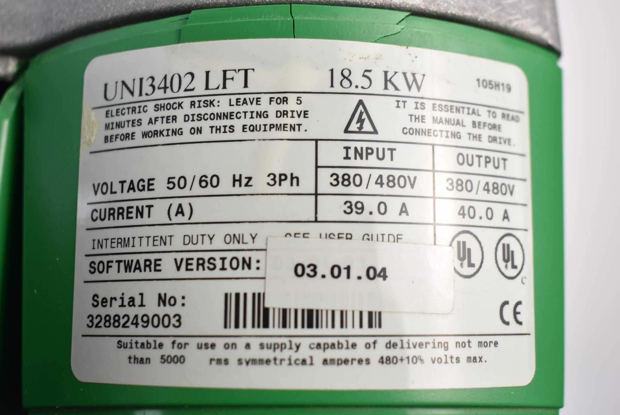 Control Techniques Unidrive 18,5KW 50/60Hz 3Ph 380/480V 40A UNI3402 LFT