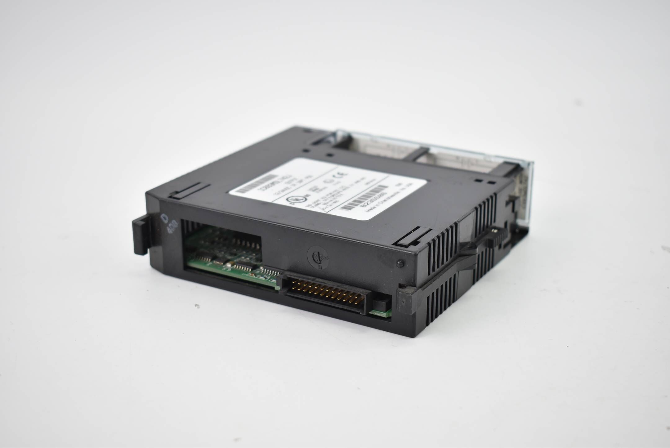 Fanuc Output Modul 12/24VDC 1A 16PT POS IC693MDL742J