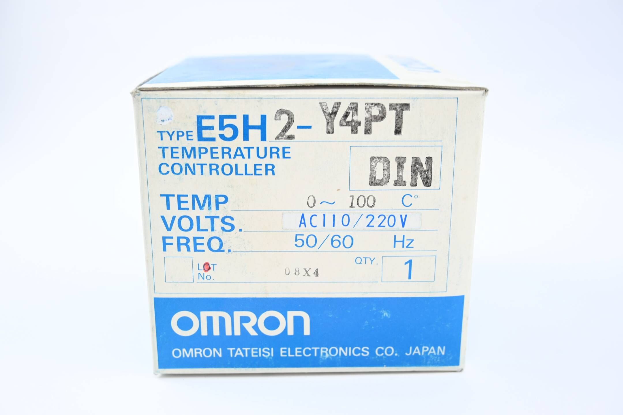 Omron Temperatur Controller 0-100°C 110/220 VAC ( E5H2-Y4PTDIN )( E5H2-Y4PT )