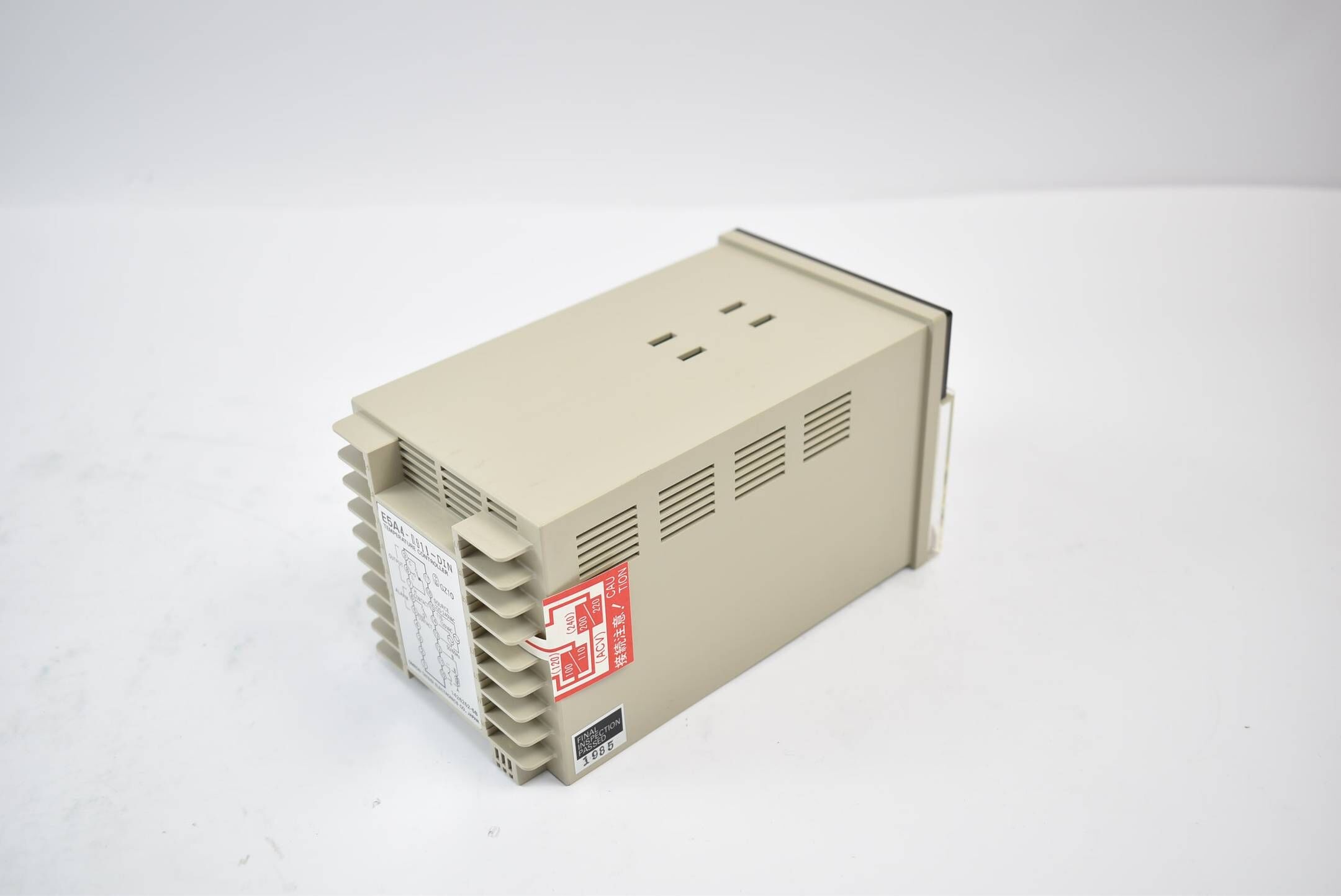 Omron Temperature Controller E5A4-R91J-DIN 0-399°C AC110/120 / 220/240V