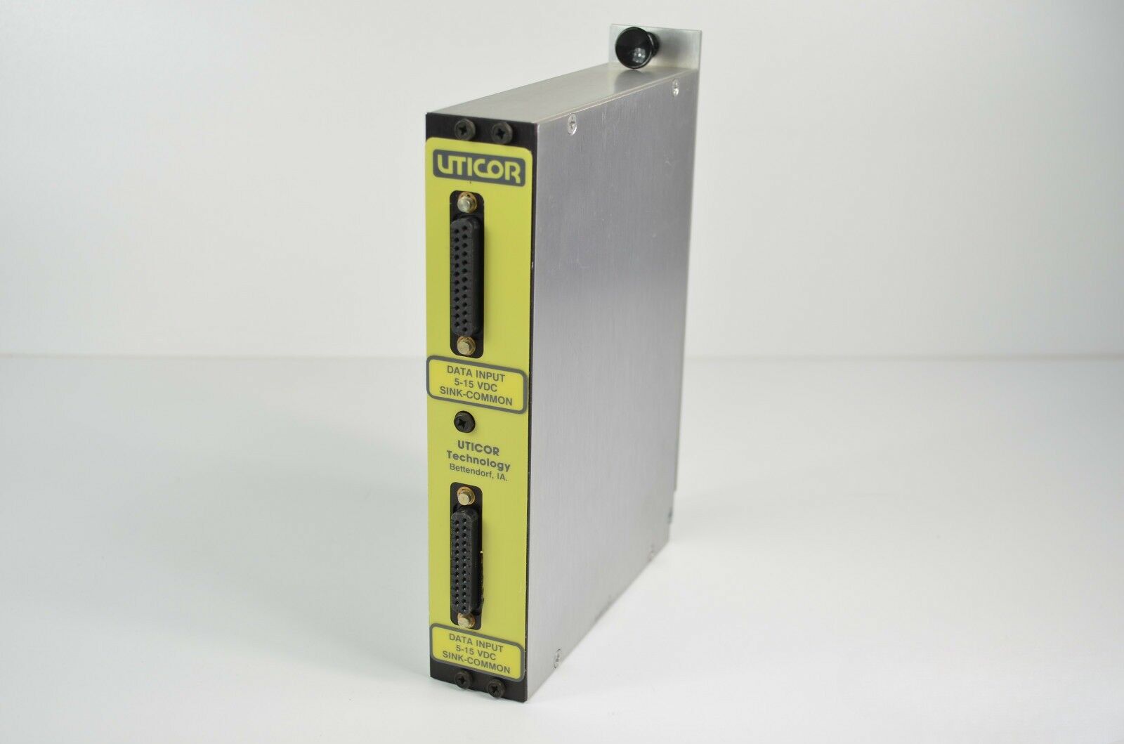 UTICOR DATA INPUT 5-15 VDC