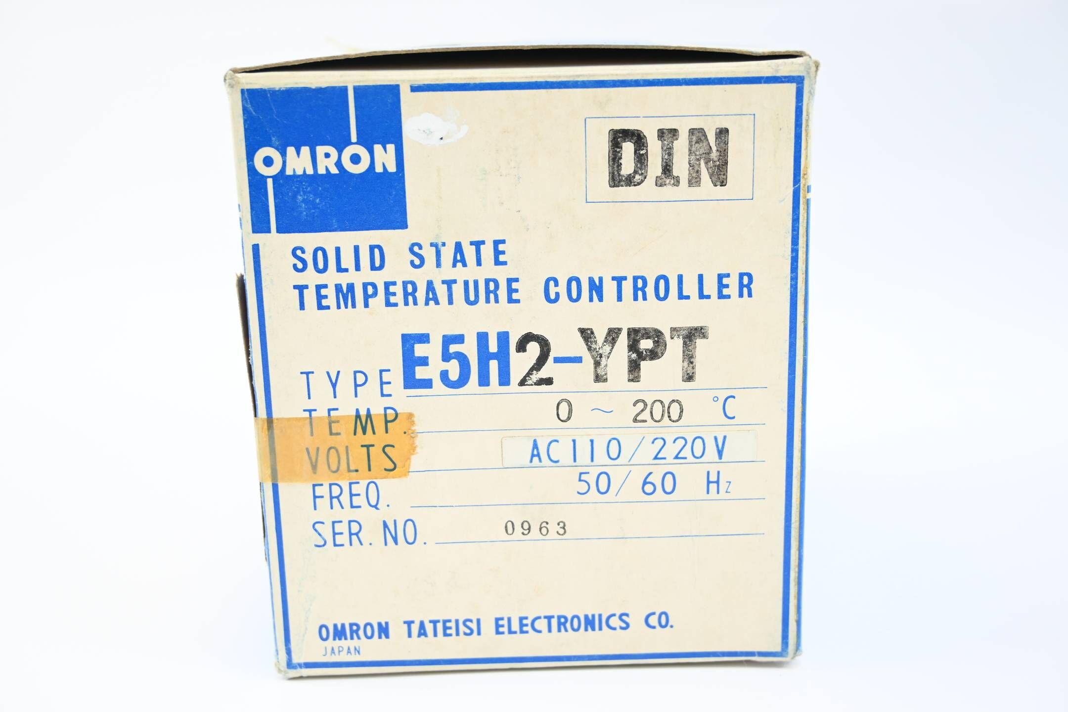 Omron Temperatur Controller 0-200°C 110/220 VAC ( E5H2-YPT )( E5H2-YPT-DIN )