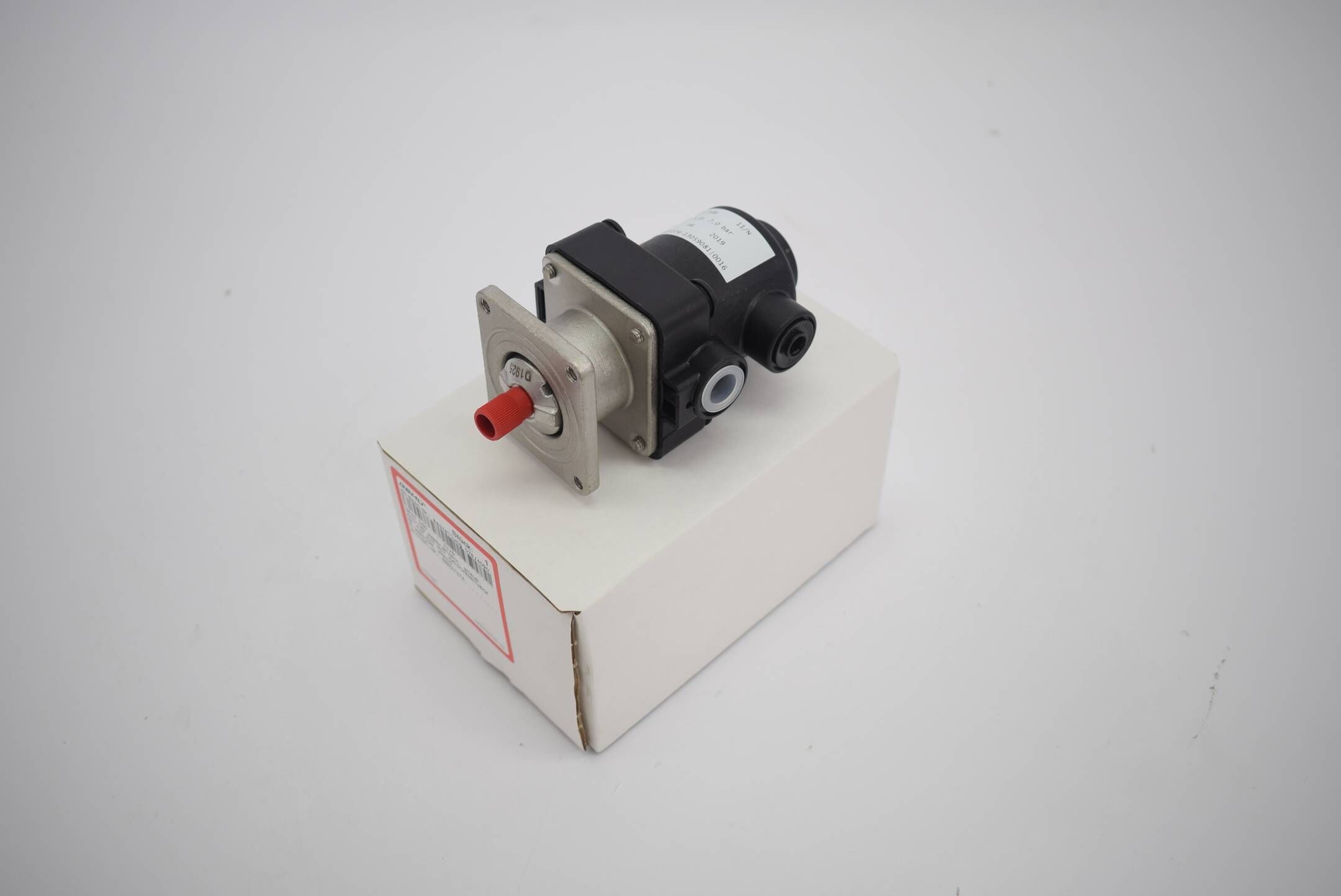 Gemü Antrieb Membranventil pneum. 9625 10D 11/N (88027274) KD-Best-Nr.: 076/4090