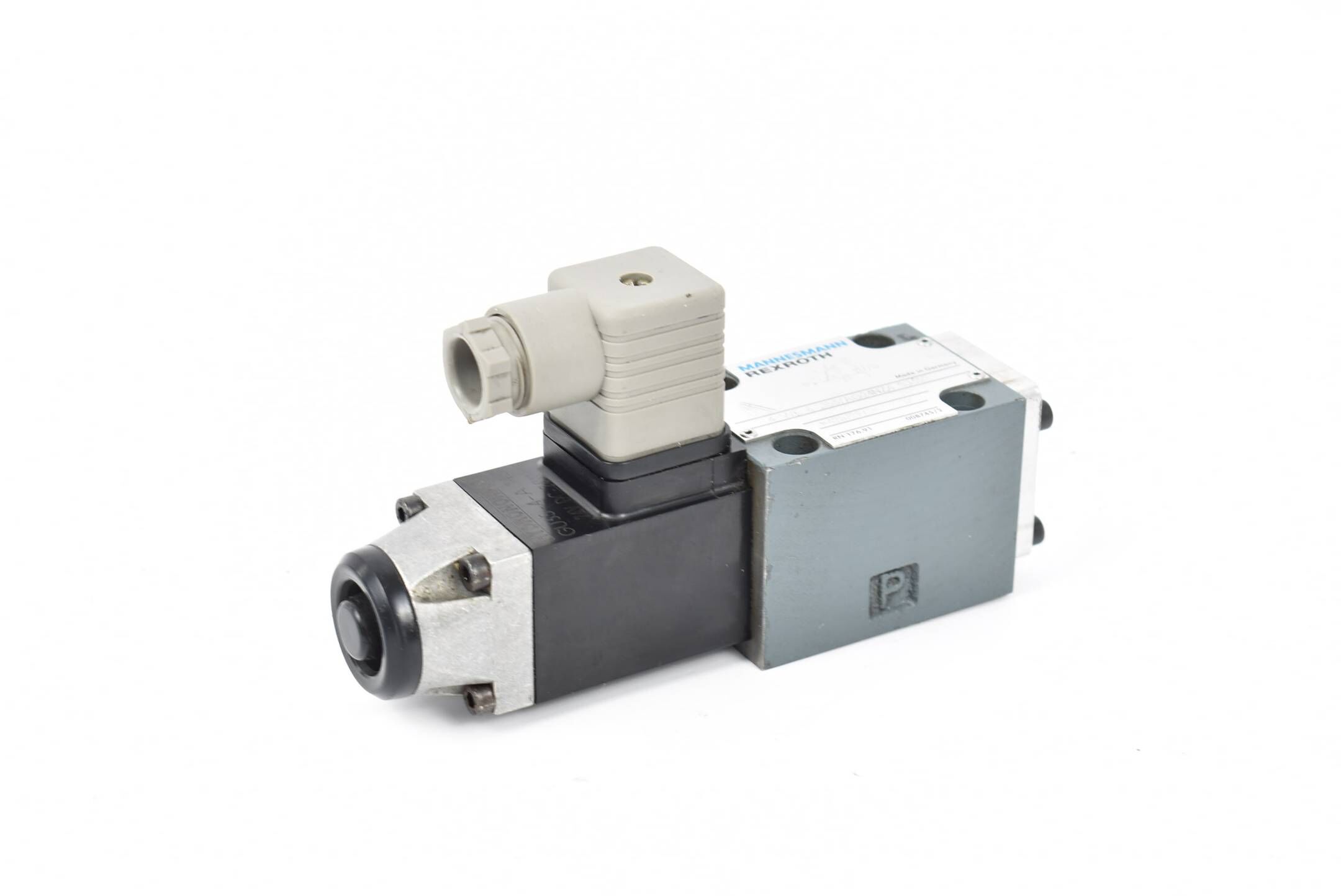 Mannesmann Rexroth Wege-Schieberventil 4 WE 6 D53/AG24NZ4 S0652