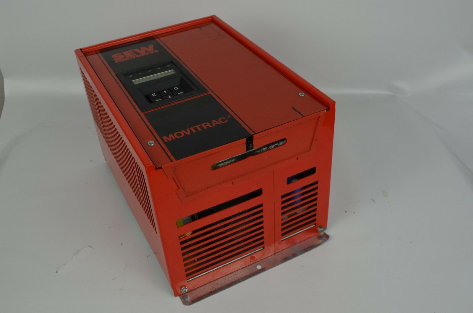 SEW Eurodrive Antriebsumrichter Movitrac 3004-403-4-00 