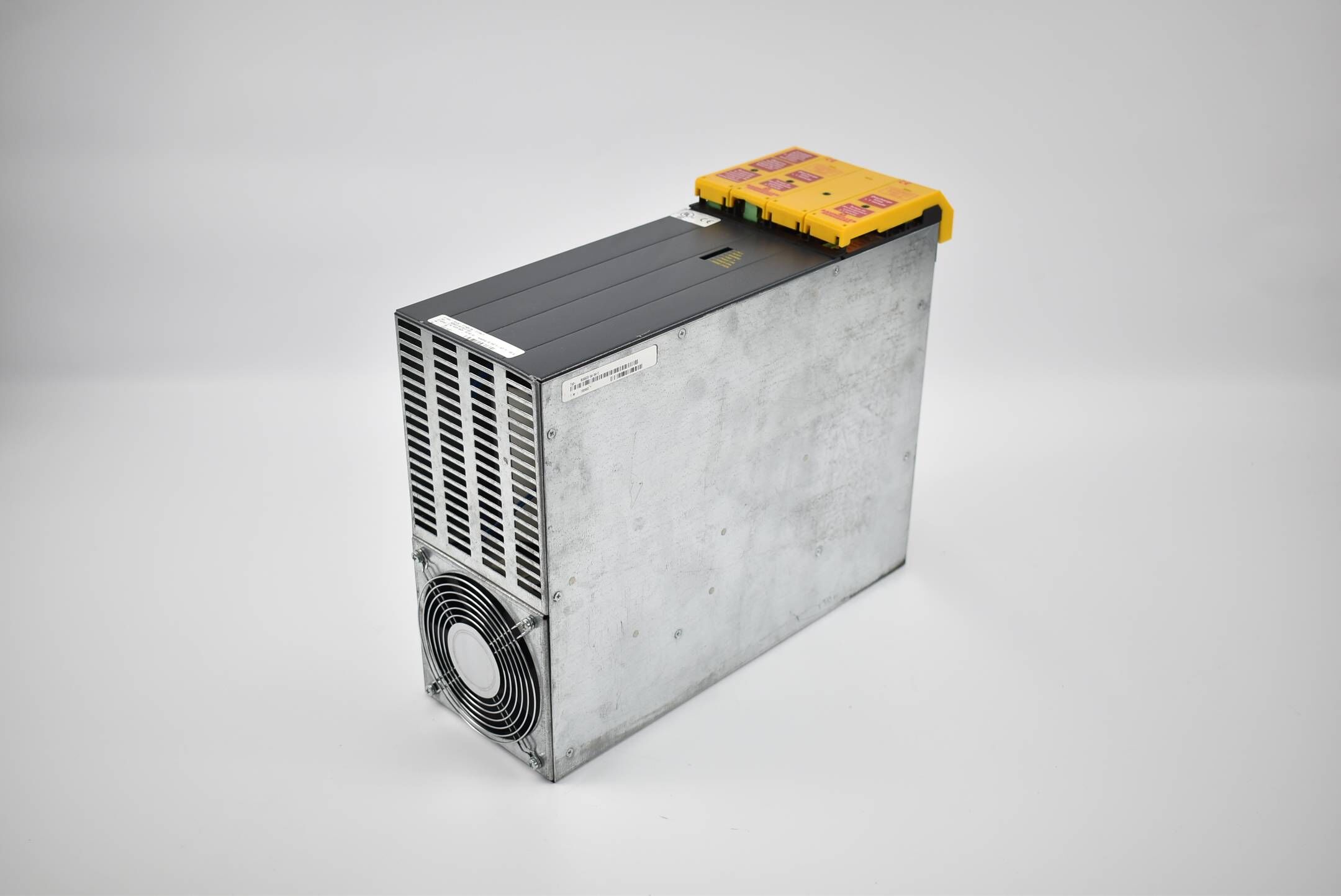 Baumüller Einspeise-Einheit BUG623-56-54-E-000 ( 400-460VAC 50-60Hz 540VDC 66A )