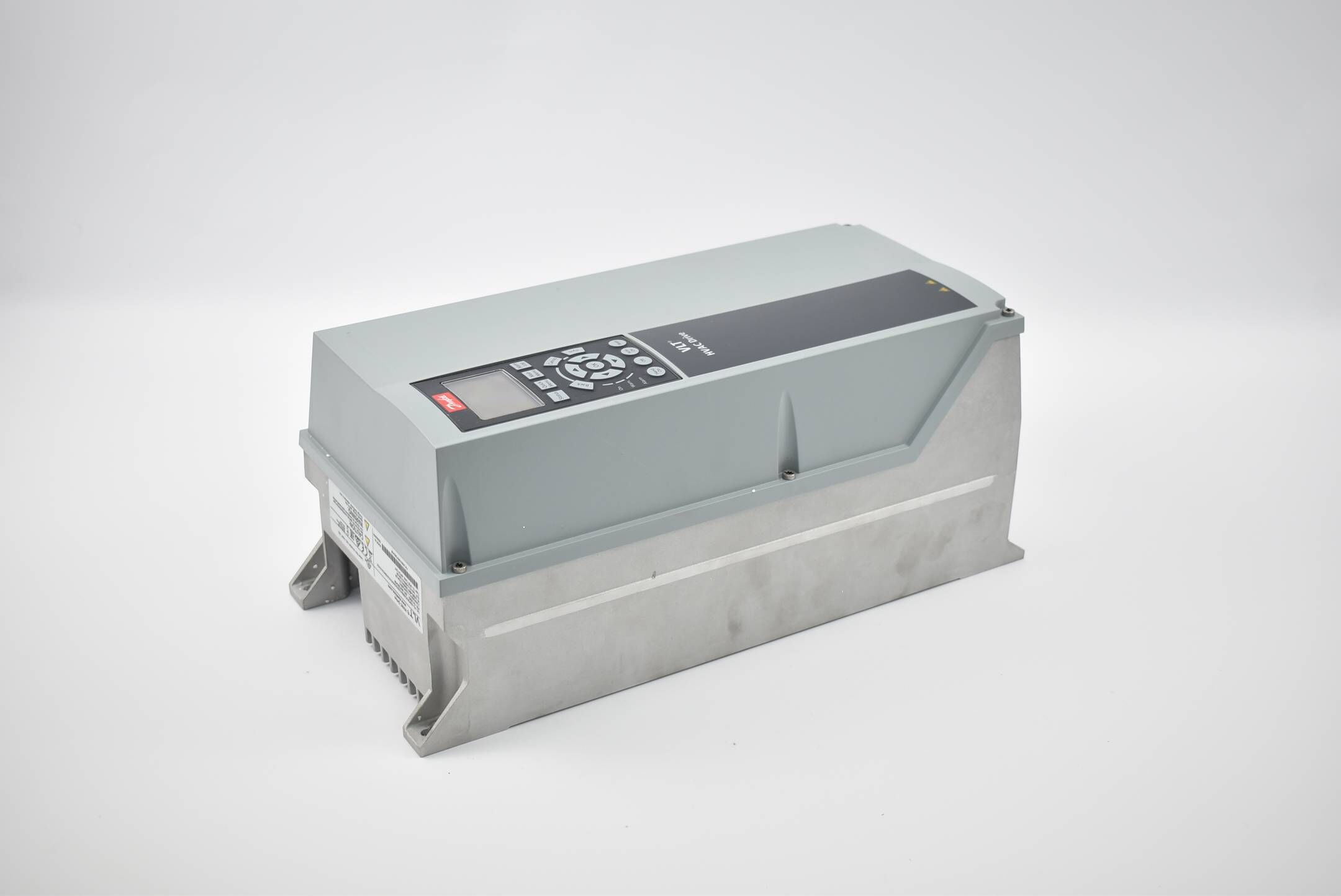 Danfoss Frequenzumrichter FC-102P2K2T4Z55H1XGXXOXSXXXXAXBXCXXXXDX ( 131U0931 )