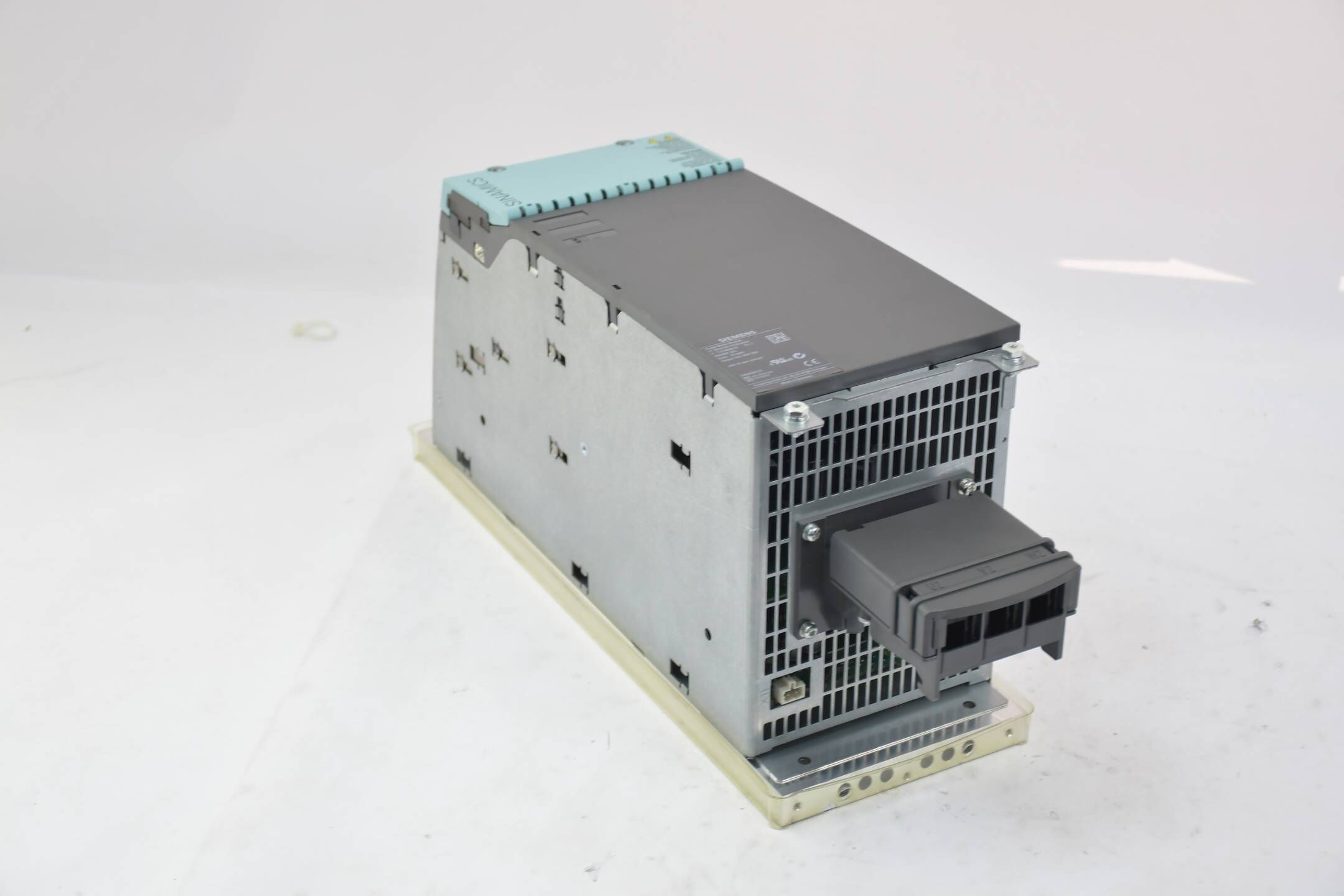 Siemens Sinamics S120 6SL3126-1TE26-0AA3 ( 6SL3 126-1TE26-0AA3 ) E. C