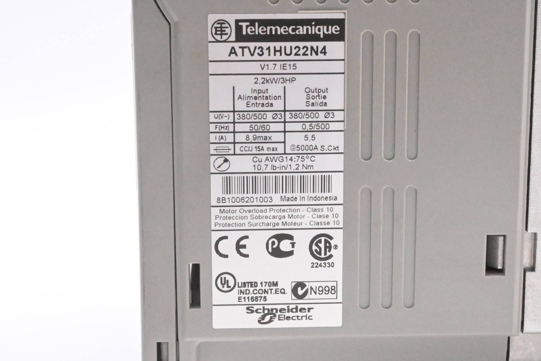 Telemecanique Altivar 31 Frequenzumrichter ATV31HU22N4