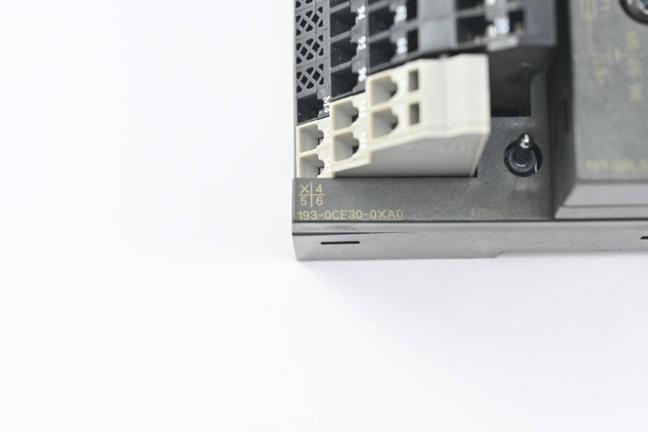 Siemens ET 200B-32DI 6ES7131-0BL00-0XB0 inkl. Terminalblock 6ES7193-0CE30-0XA0