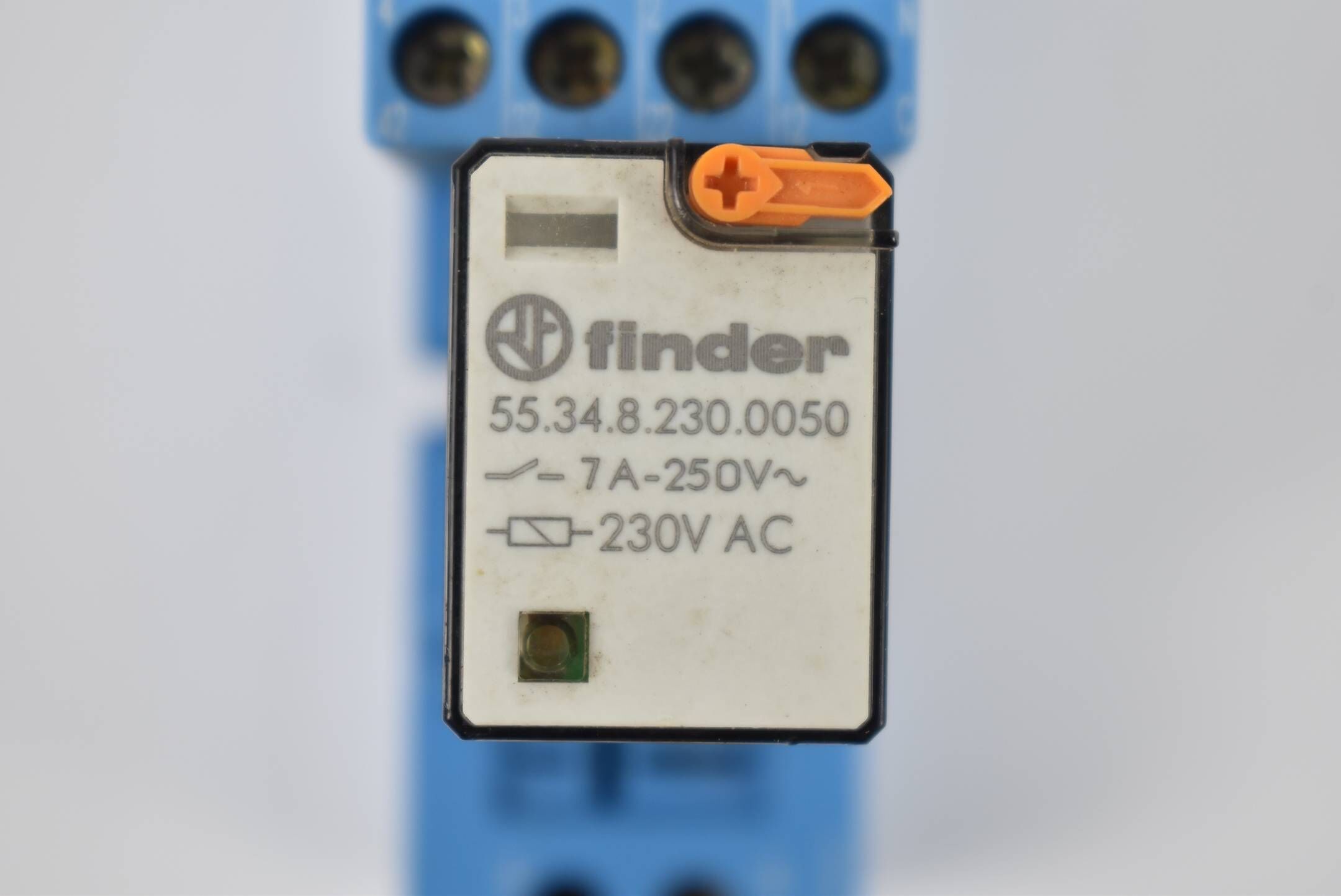 Finder Steckrelais 94.04 inkl. 55.34.8.230.0050 ( 7A 250V 230VAC )