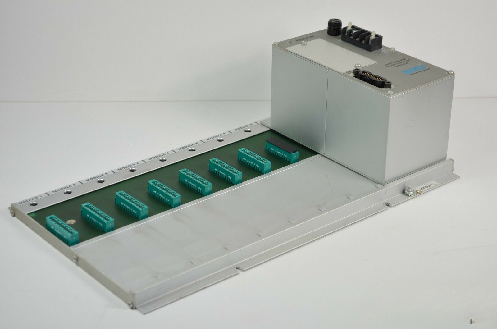 UTICOR Director 4001 ( 75B34 )