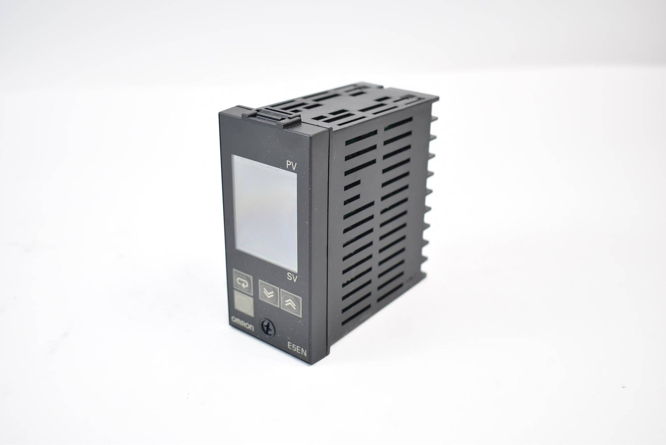 Omron Temperature Controller E5EN-Q3HMTC-500 Multi-Range 100-240 VAC