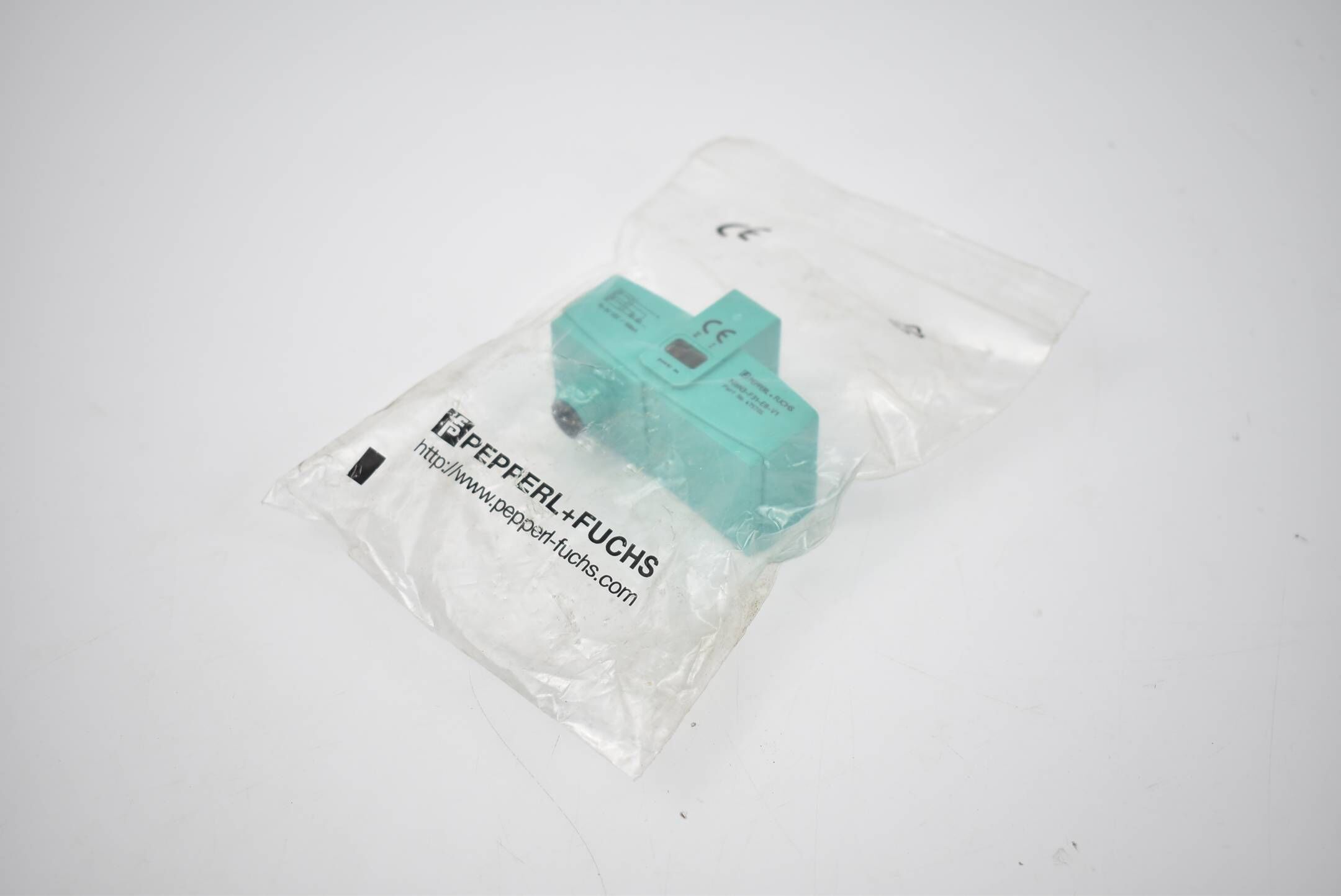 Pepperl+Fuchs induktiver Sensor NBN3-F31-E8-V1 ( 47570S ) 10-30VDc 100mA