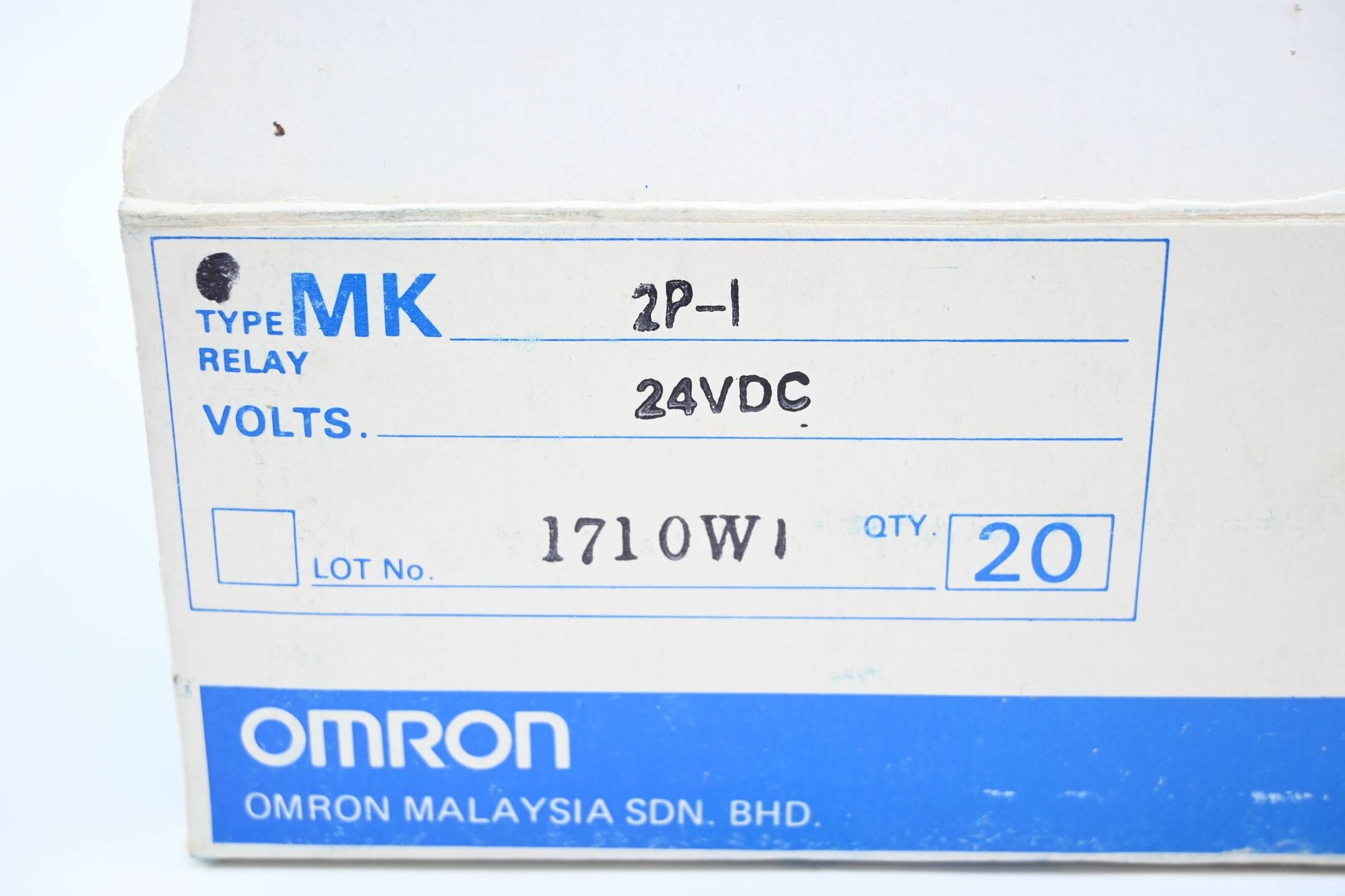 Omron 20 Stück Relais 24 VDC ( MK2P-I )