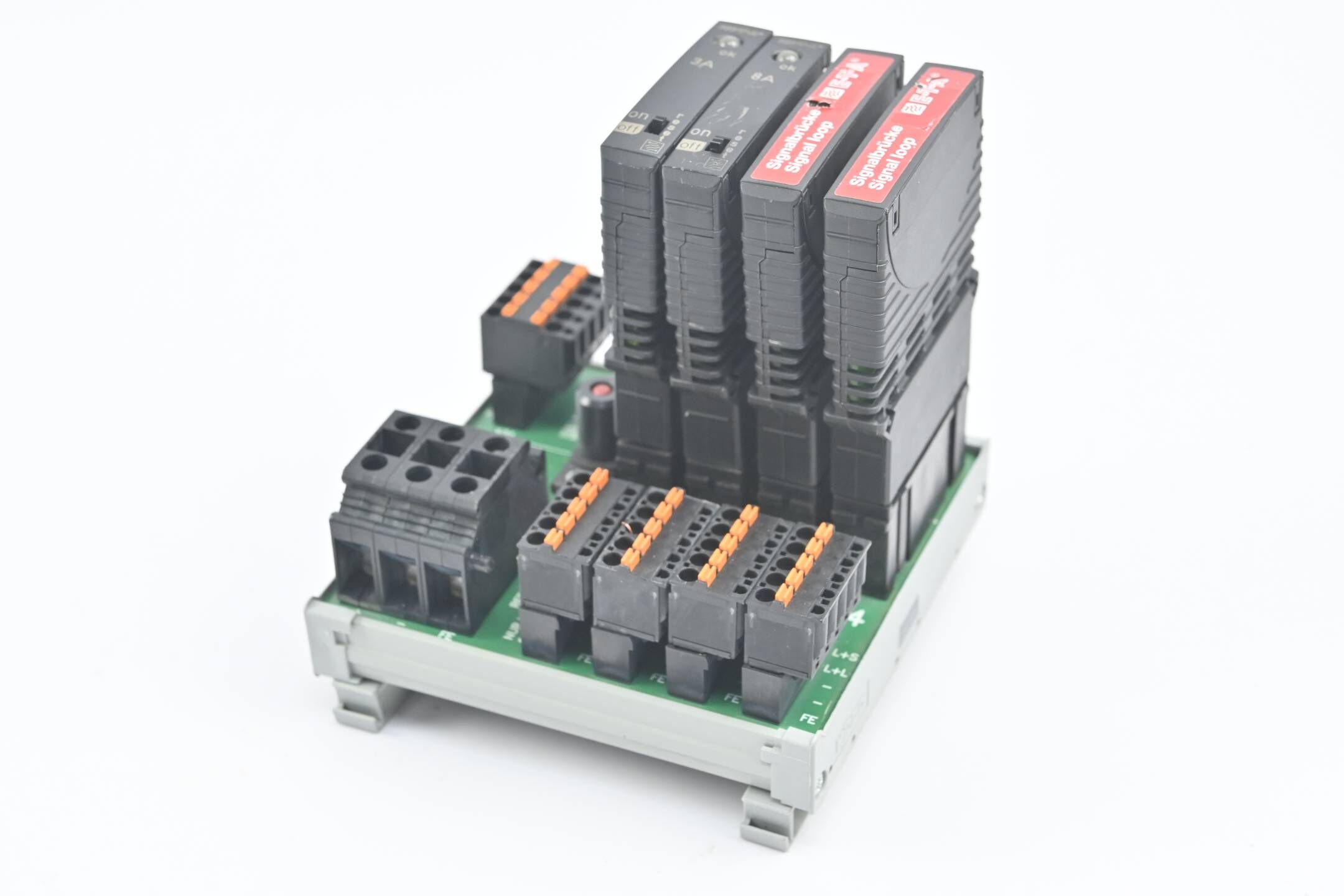 E-T-A ETA Stromverteilungssystem konfiguriert SVS02-04 inkl. ESX10 + SB-S11