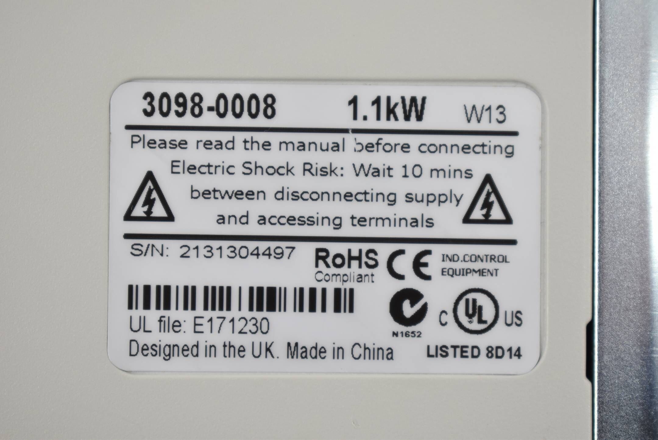 Emerson Unidrive SP0404 ( 3098-0008 ) 1,1kW + Drive Card 2214-4246-03