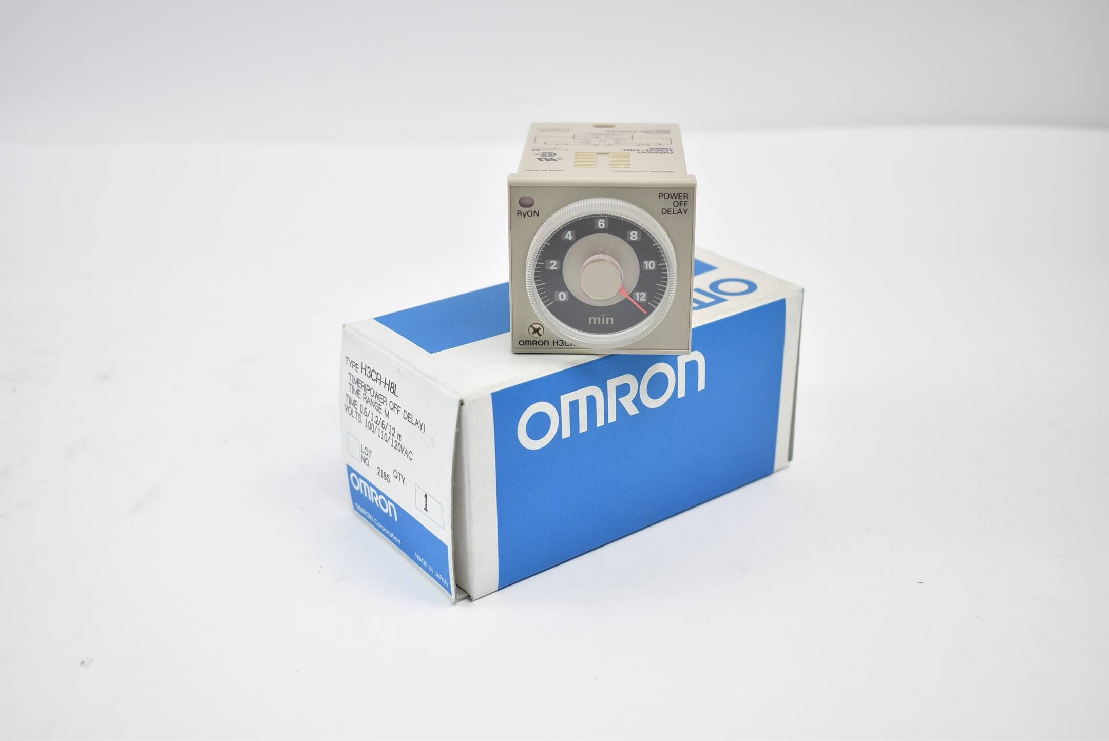 Omron Timer H3CR-H8L Time Range M 0.6/1.2/6/12m 100/110/120 VAC 