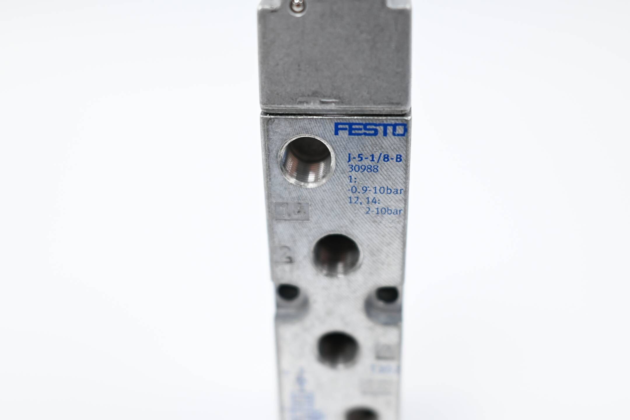 Festo Pneumatikventil J-5-1/8-B ( 30988 )