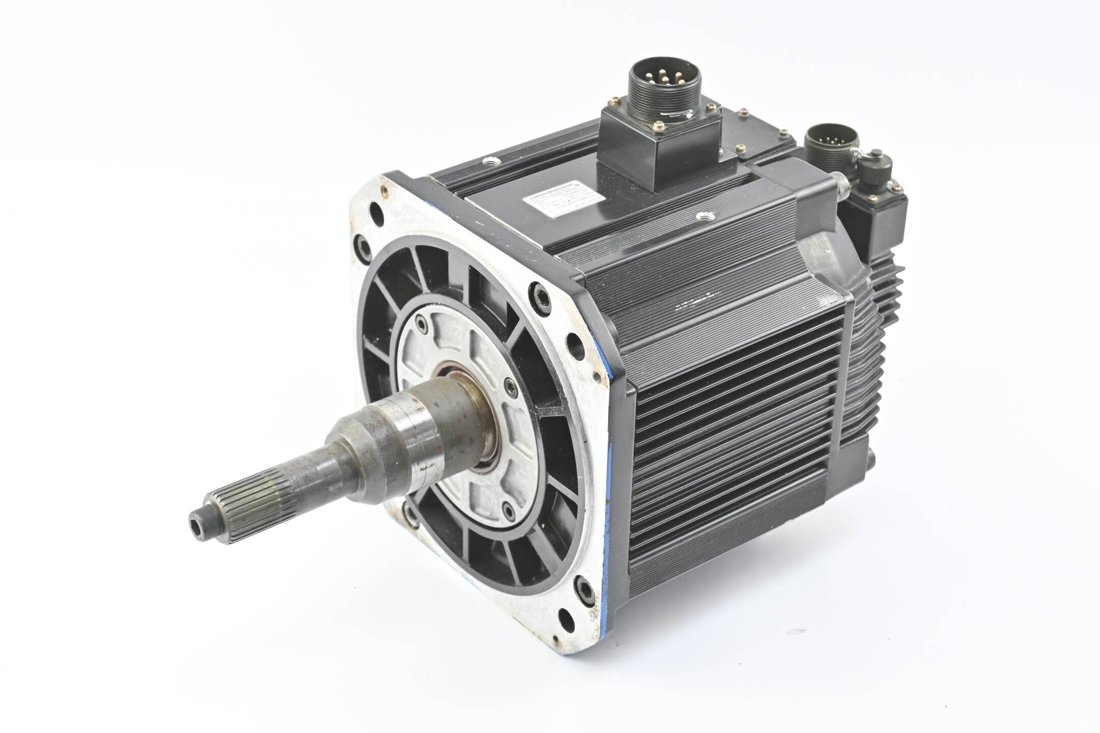 Yaskawa AC Servomotor SGMDH-45A2B-YR13 inkl. Drehgeber UTSAE-B17BB