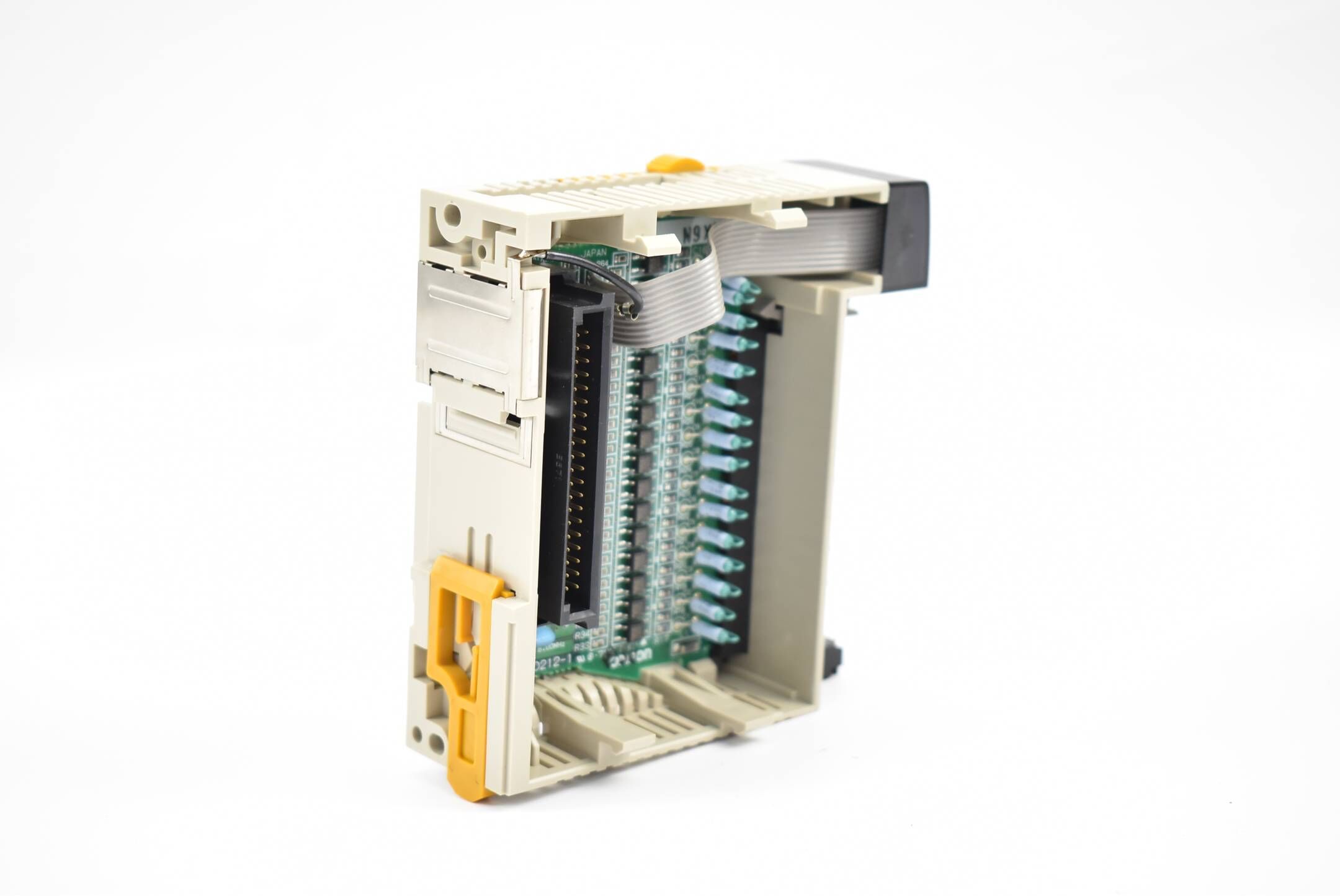 Omron ID212 Eingabeeinheit 24VDC 6mA 16PPoints CQM1-ID212