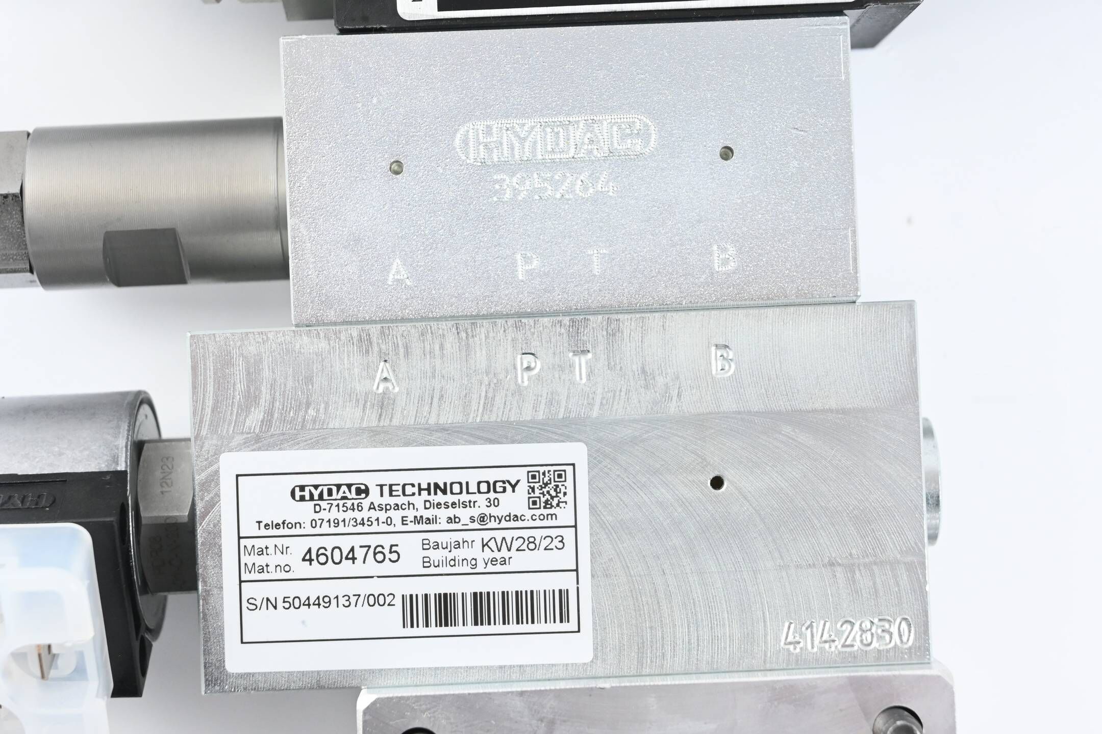 Hydac Steuerblock 4WE 6J A01-24DG/V + ZW-SDR06-01-ZAB-V + 395264 + 4142830