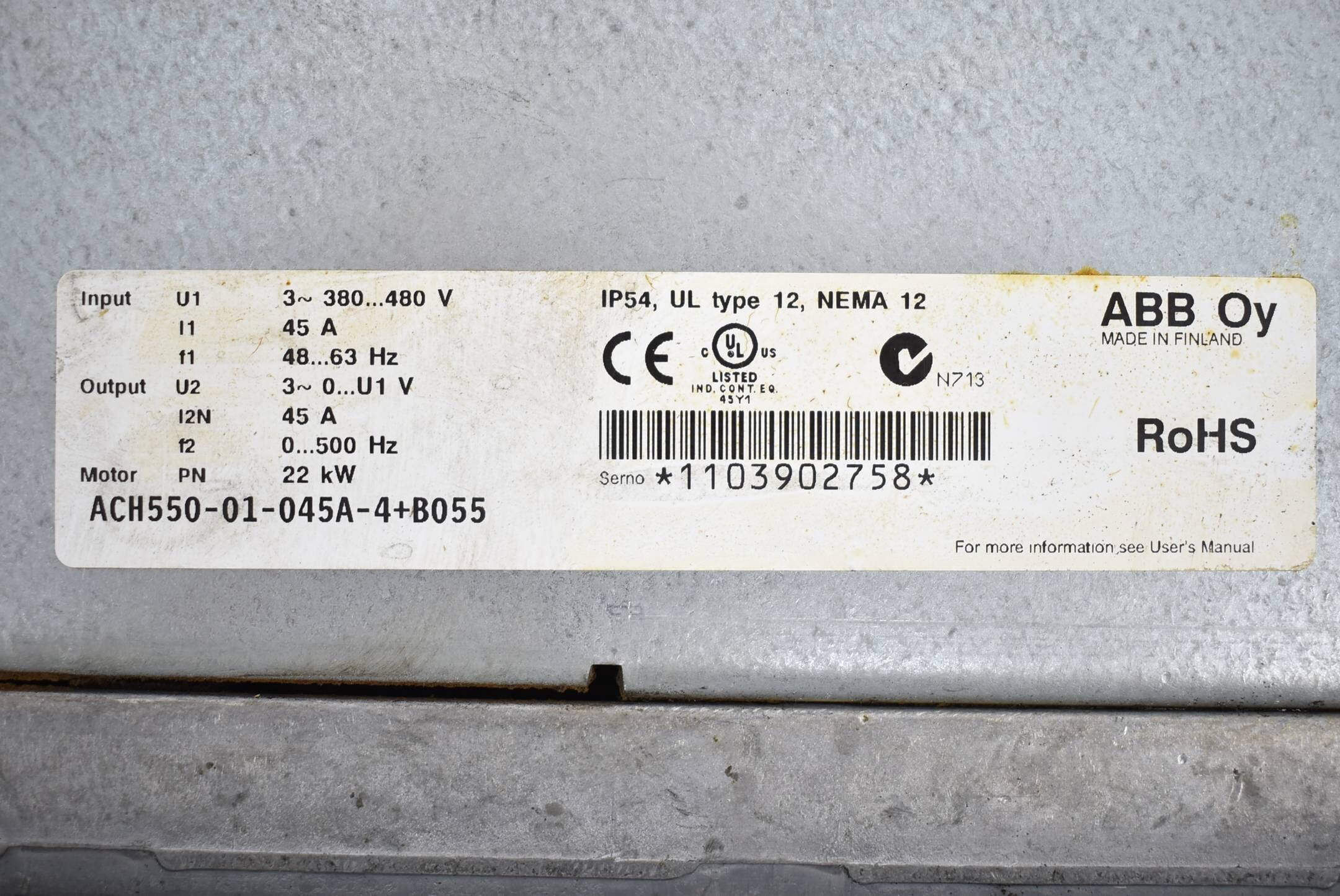 ABB Frequenzumrichter ACH550-01-045A-4+B055 ( 22 kW )